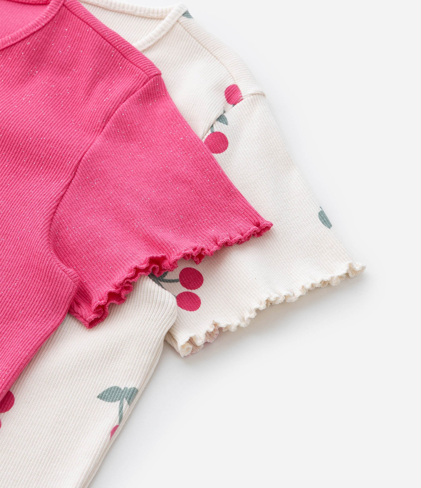 Kit 02 Blusas Infantis em Ribana com Estampa Cereja - Tam 5 a 14 Anos Rosa/Bege 7