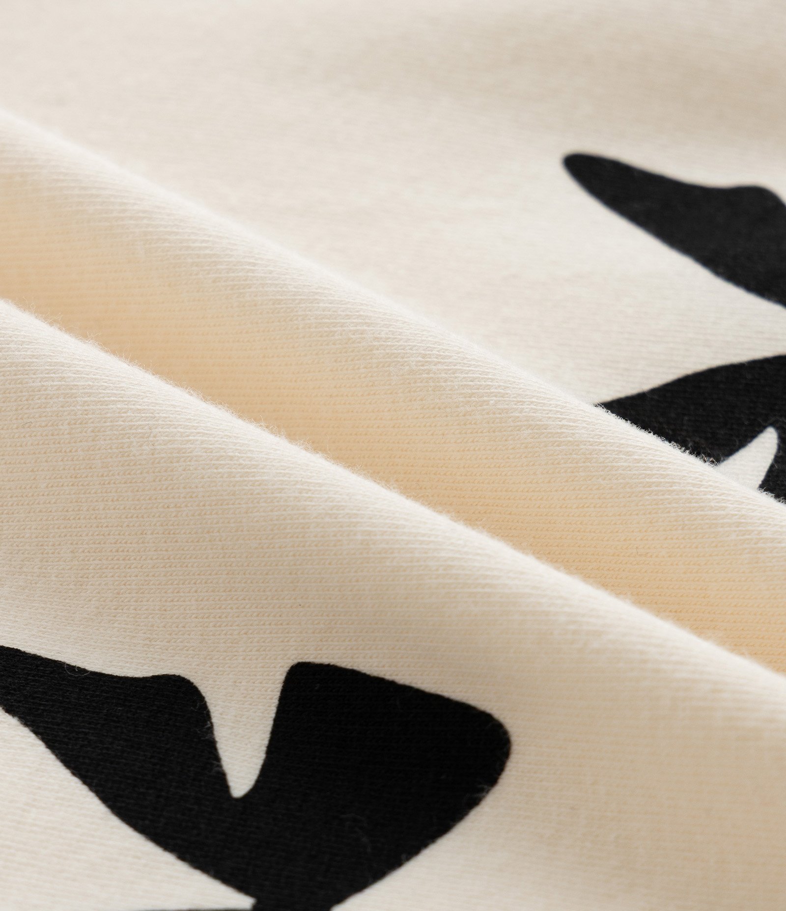 Short Regular Infantil com Estampa de Laços e Paetê - Tam 5 a 14 Anos Bege 4