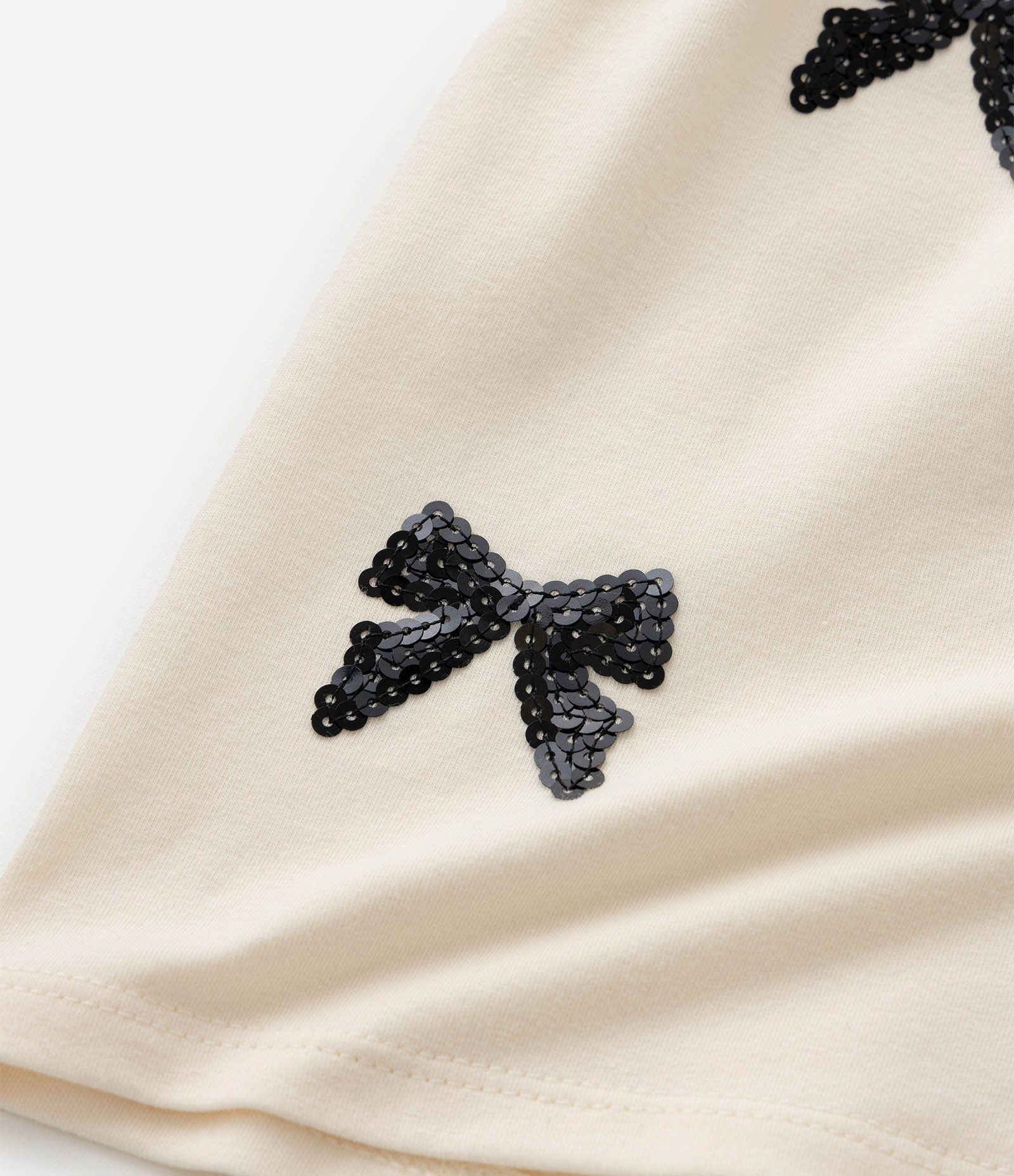 Short Regular Infantil com Estampa de Laços e Paetê - Tam 5 a 14 Anos Bege 5