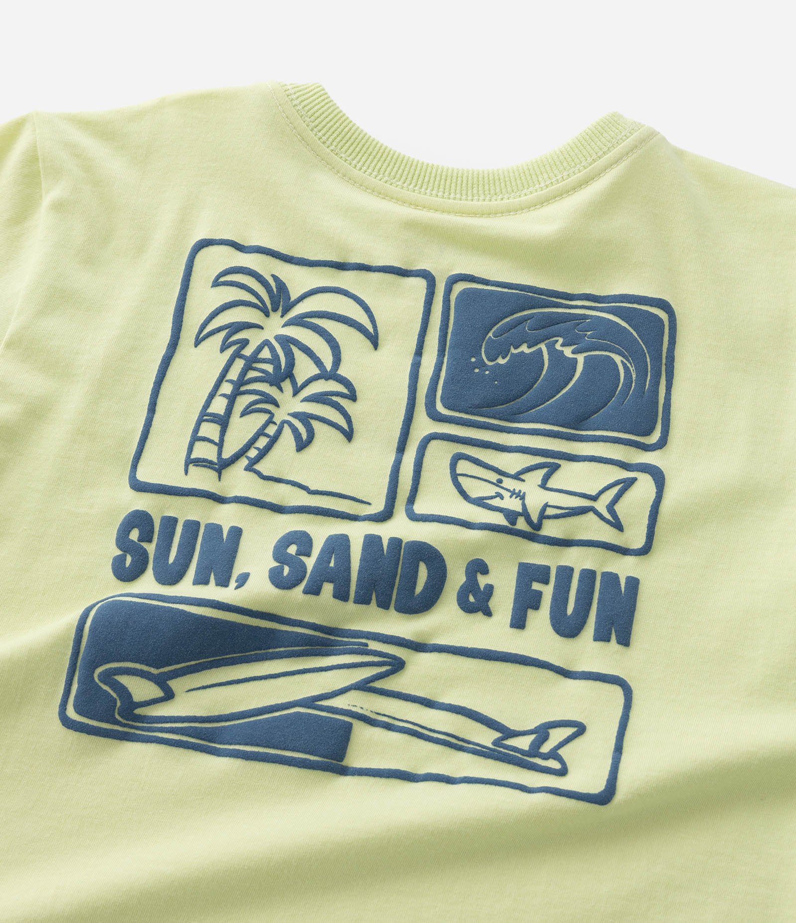 Camiseta Infantil Estampa Frente e Costas de Praia - Tam 1 a 6 Anos Verde 4
