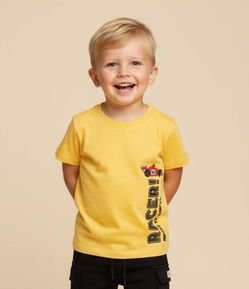 Camiseta Infantil com Estampa Carro de Corrida - Tam 1 a 6 Anos