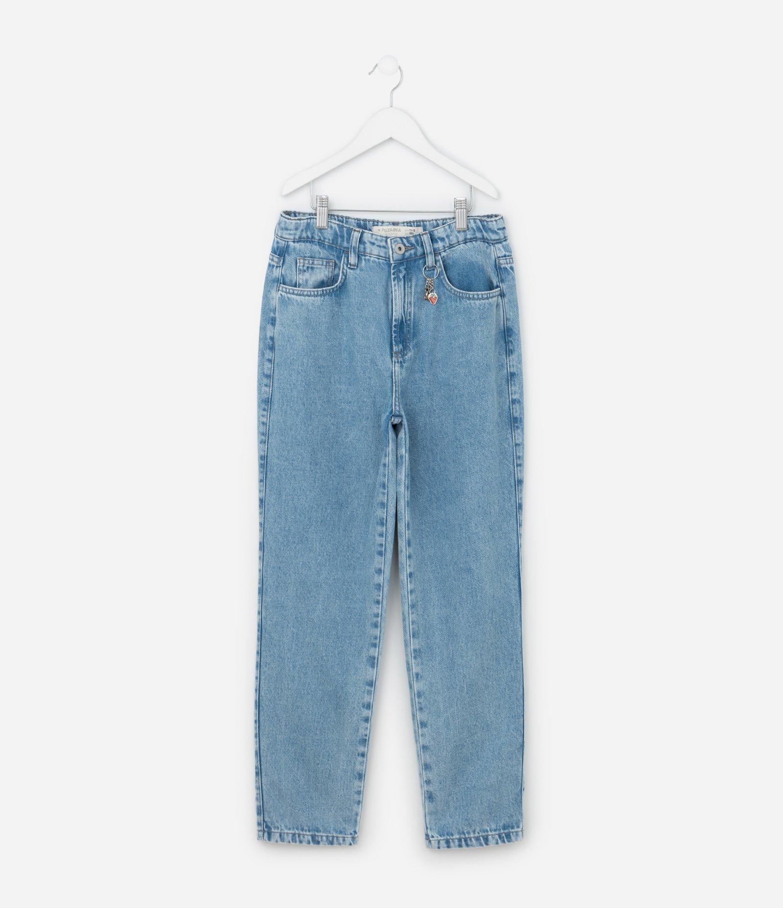 Calça Mom em Jeans com Pingentes de Frutinhas - Tam 5 a 14 Anos Azul 2