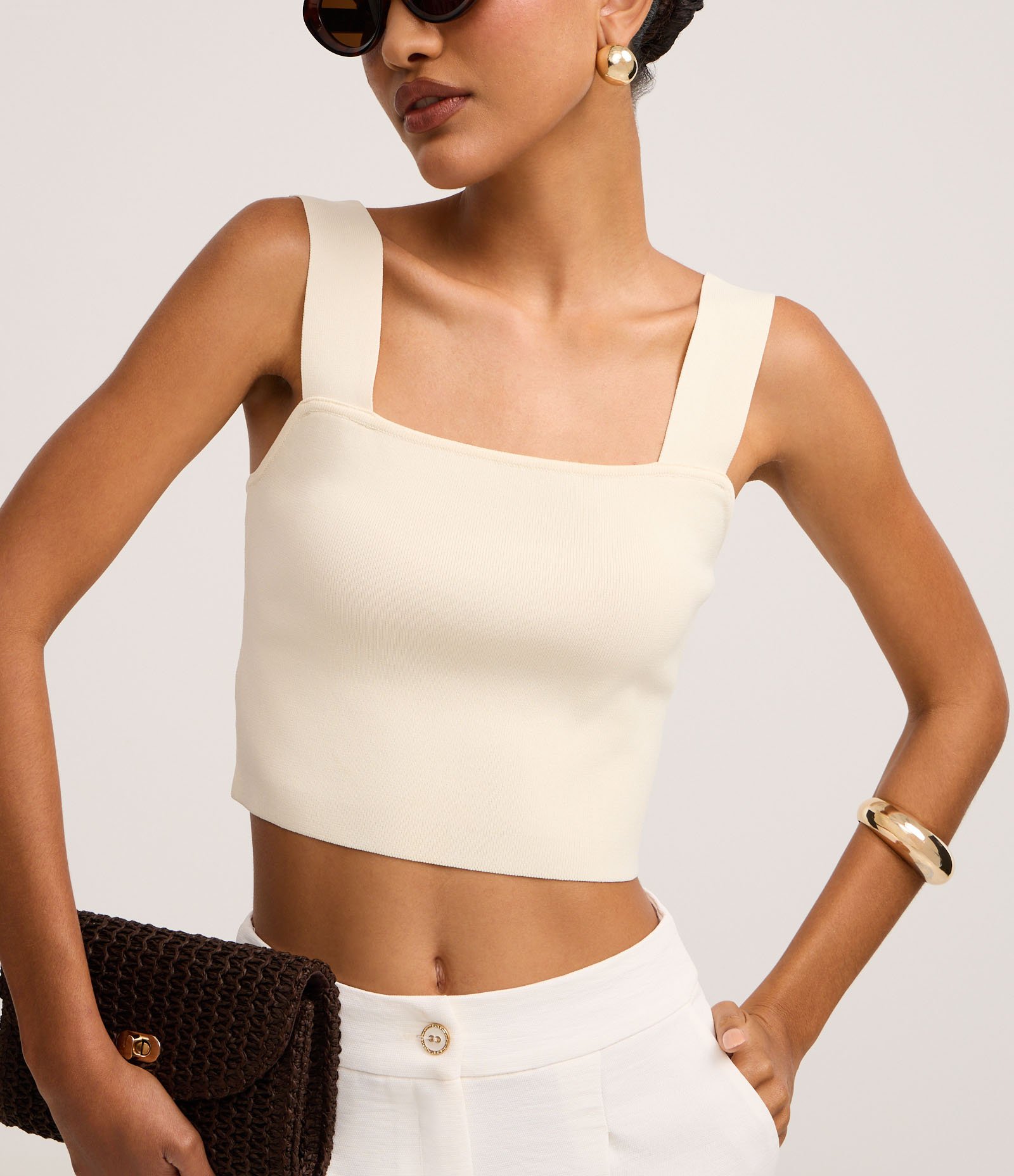 Blusa Cropped Canelada em Viscose com Decote Quadrado Off White 4