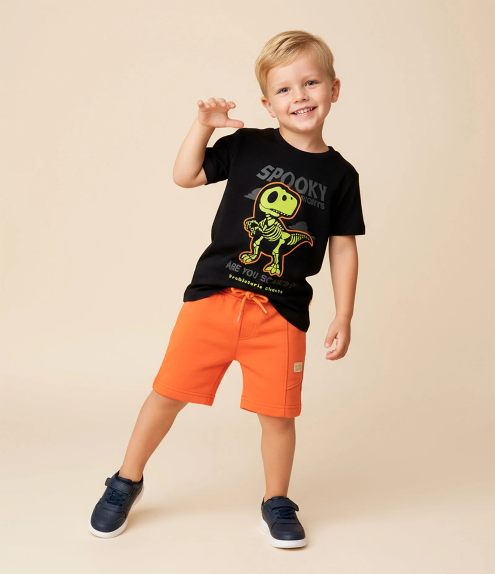 Camiseta Infantil com Estampa de Dino Esqueleto - Tam1 a 6 Anos Preto 1