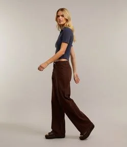 Blusa em Ribana com Gola Polo e Manga Curta