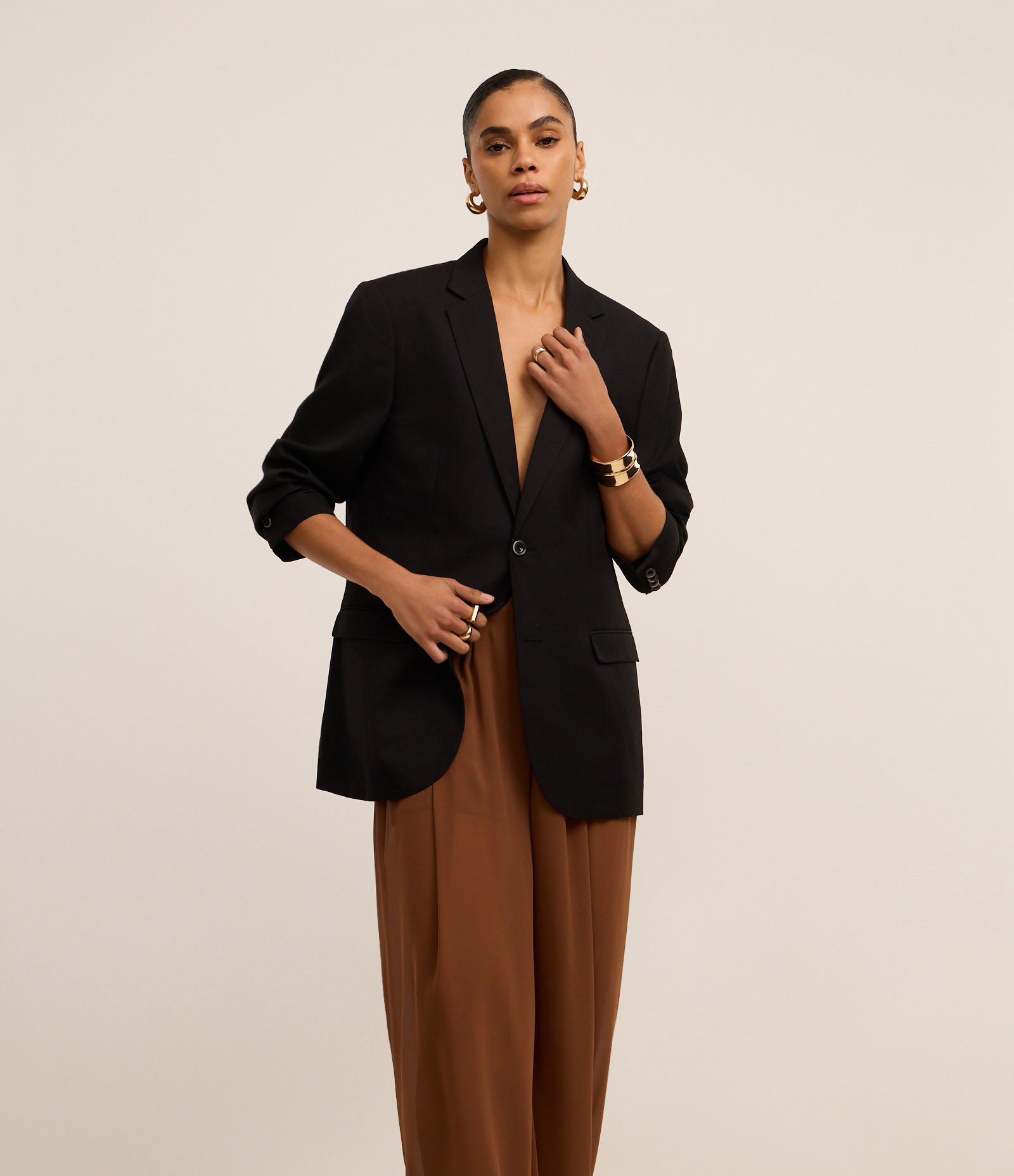 Calça Balloon em Crepe com Transparência e Cós Reto Marrom 2