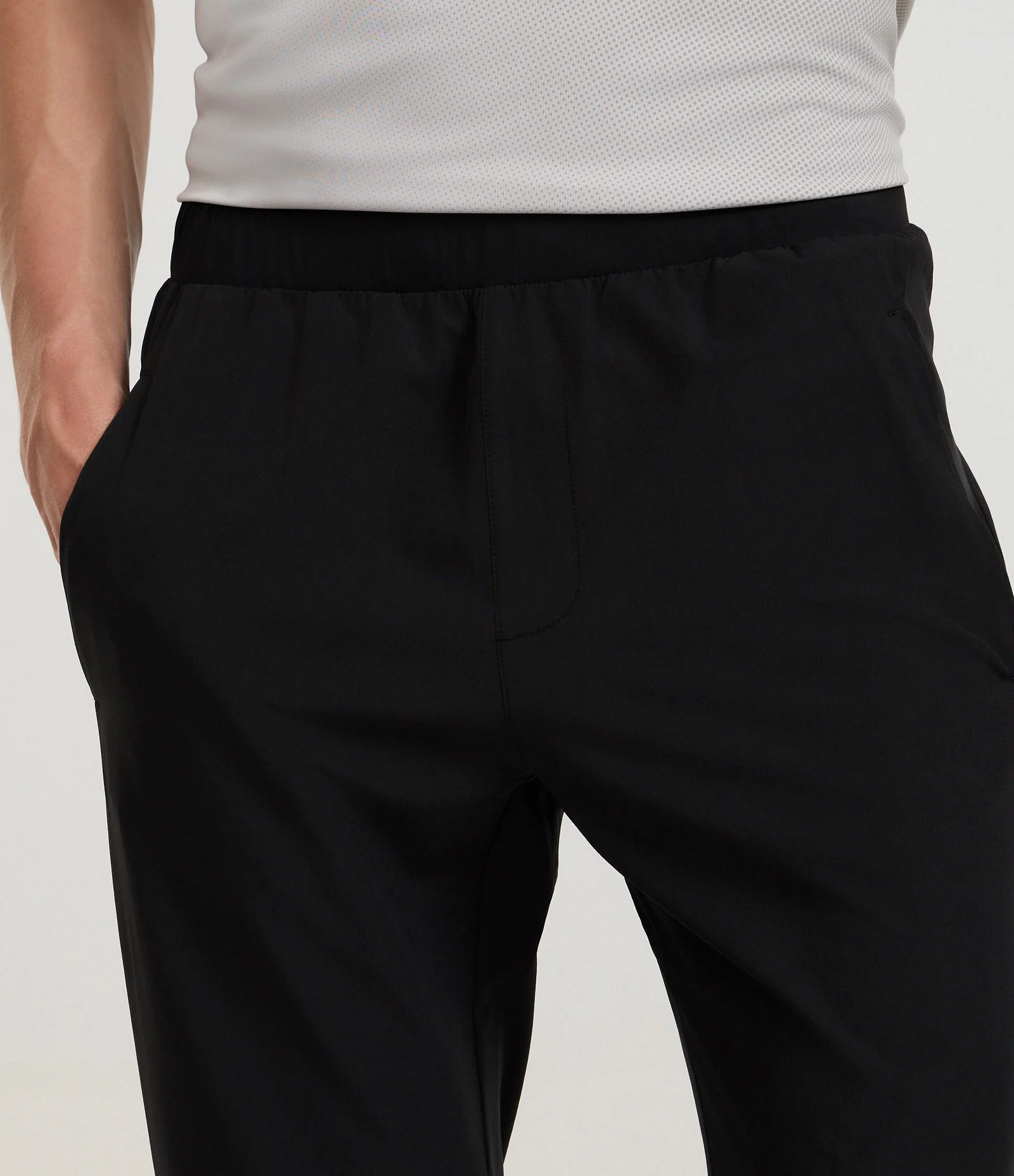 Calça Esportiva em Microfibra Liso Reta Preto 4
