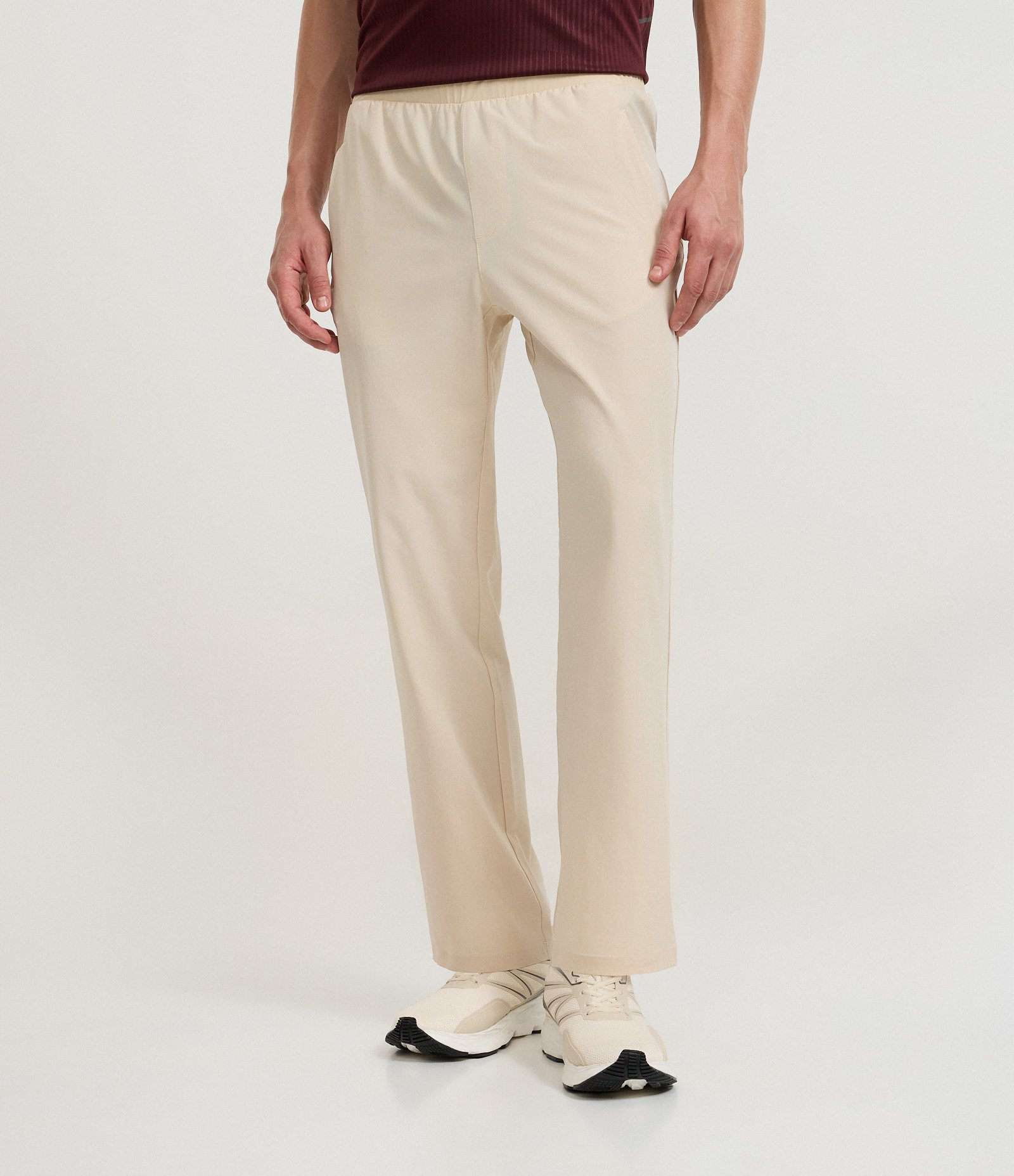 Calça Esportiva em Microfibra Liso Reta Lilás 2