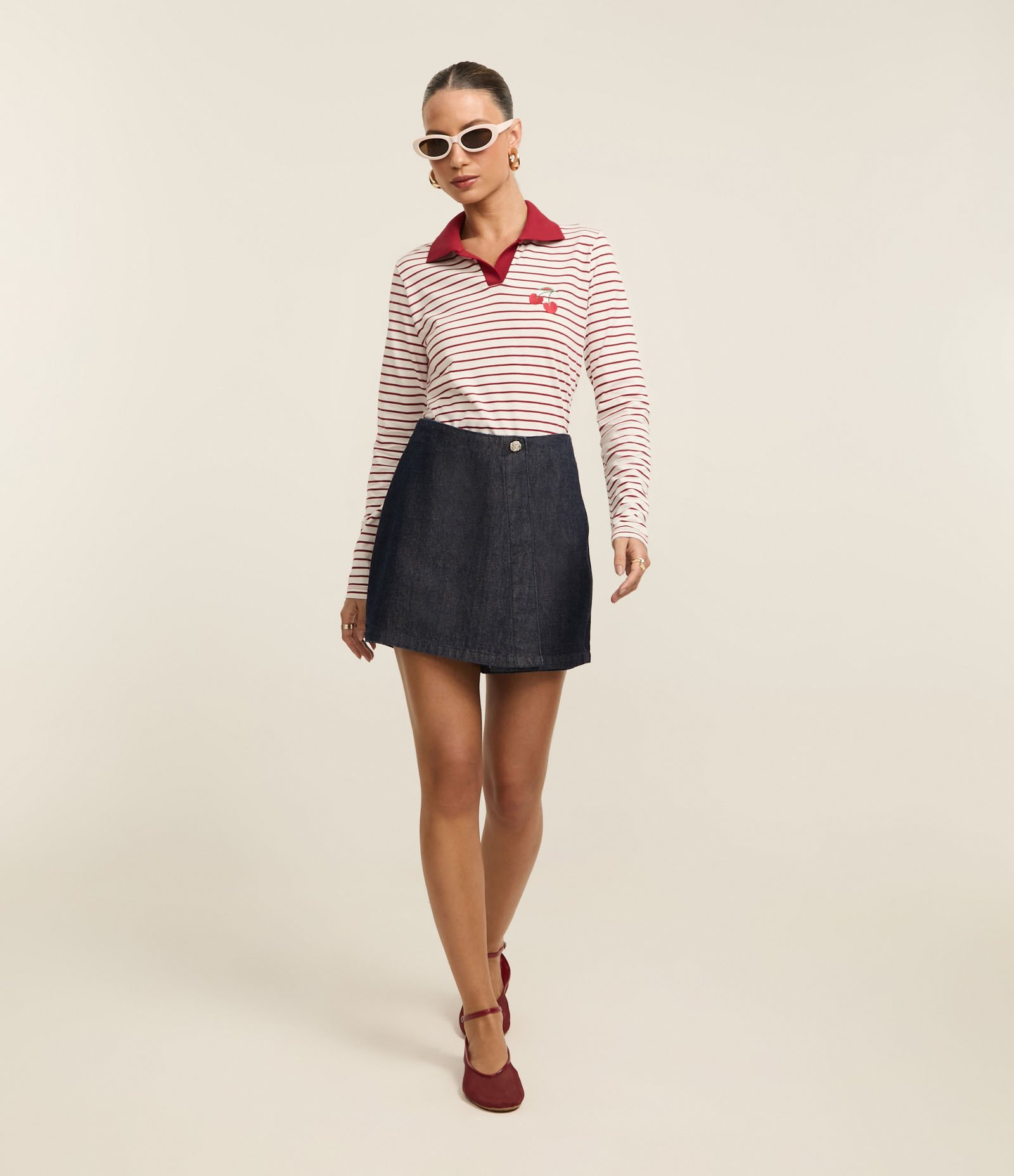 Blusa Listrada em Algodão com Gola Polo e Bordado Cereja Bicolor 3