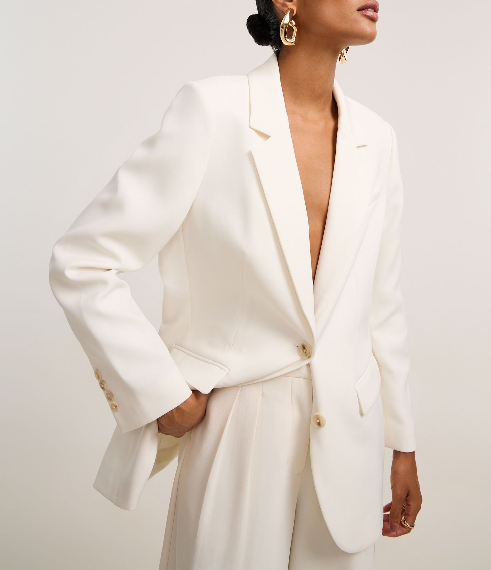 Blazer Regular em Alfaiataria com Botões e Bolsos Frontais Off White 4