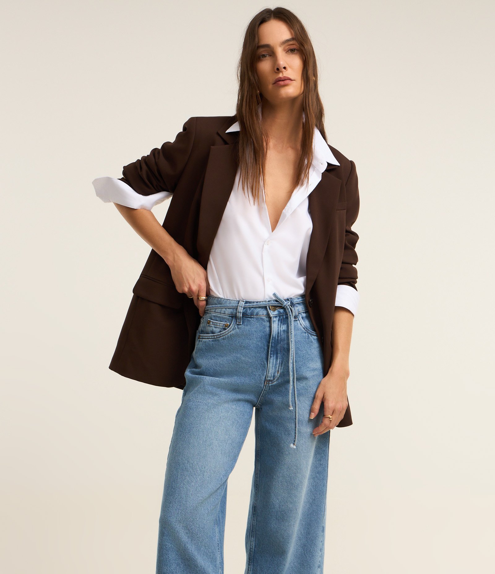 Calça Reta Cropped em Jeans com Amarração no Cós Azul 4