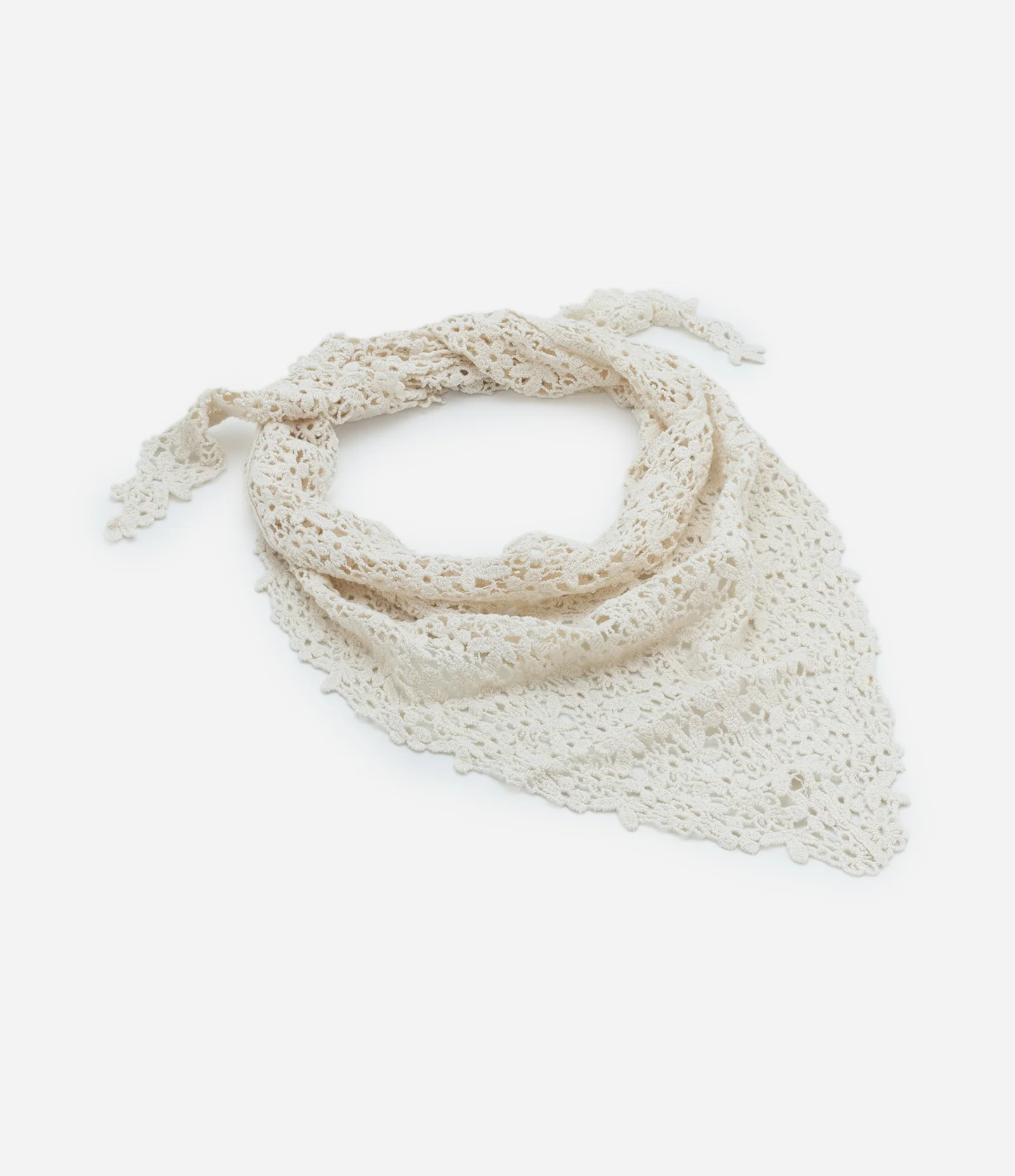 Lenço Triangular em Renda de Algodão Off White 2