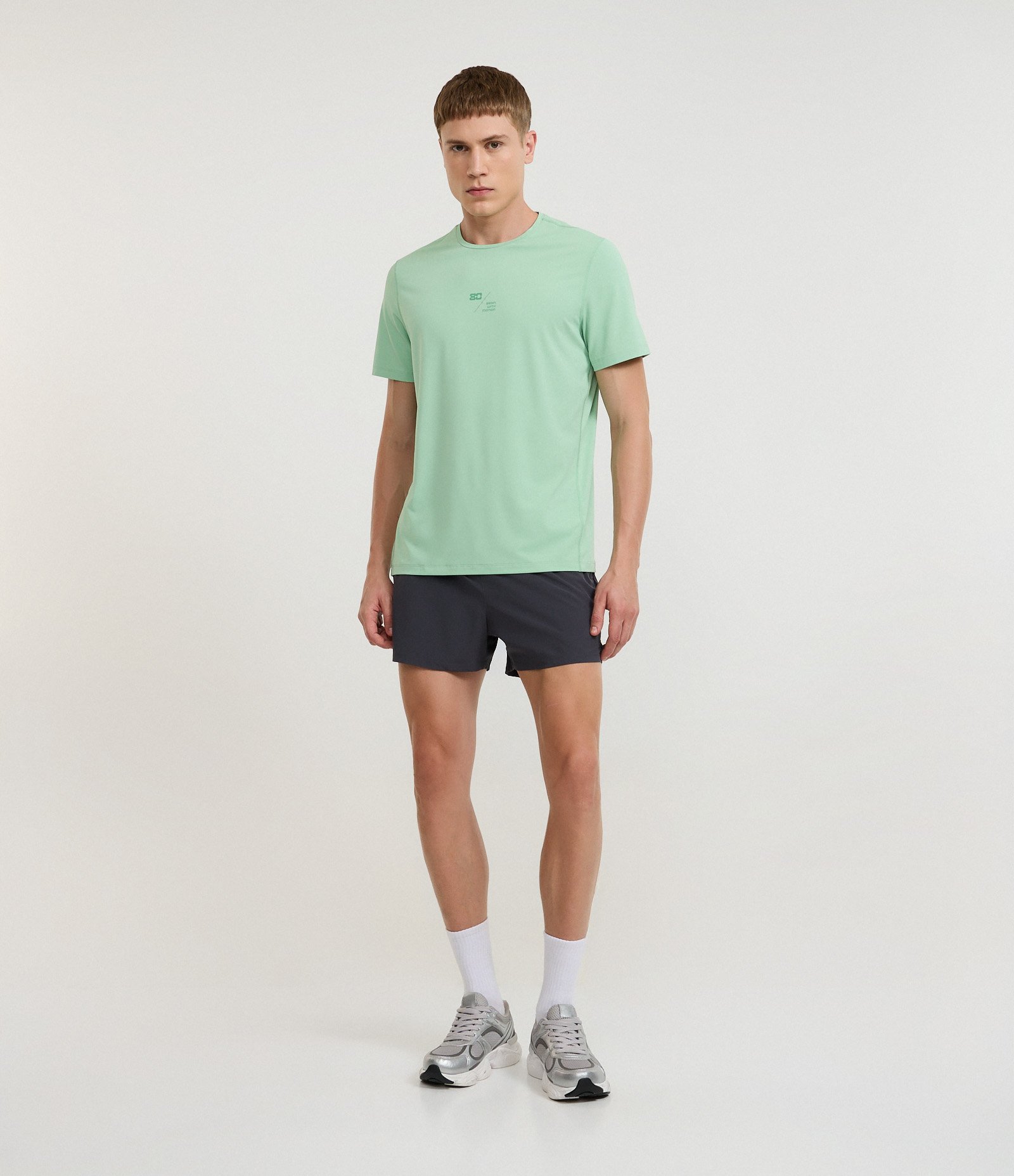 Camiseta Regular Esportiva com Tecnologia Dry Respirável Verde 2