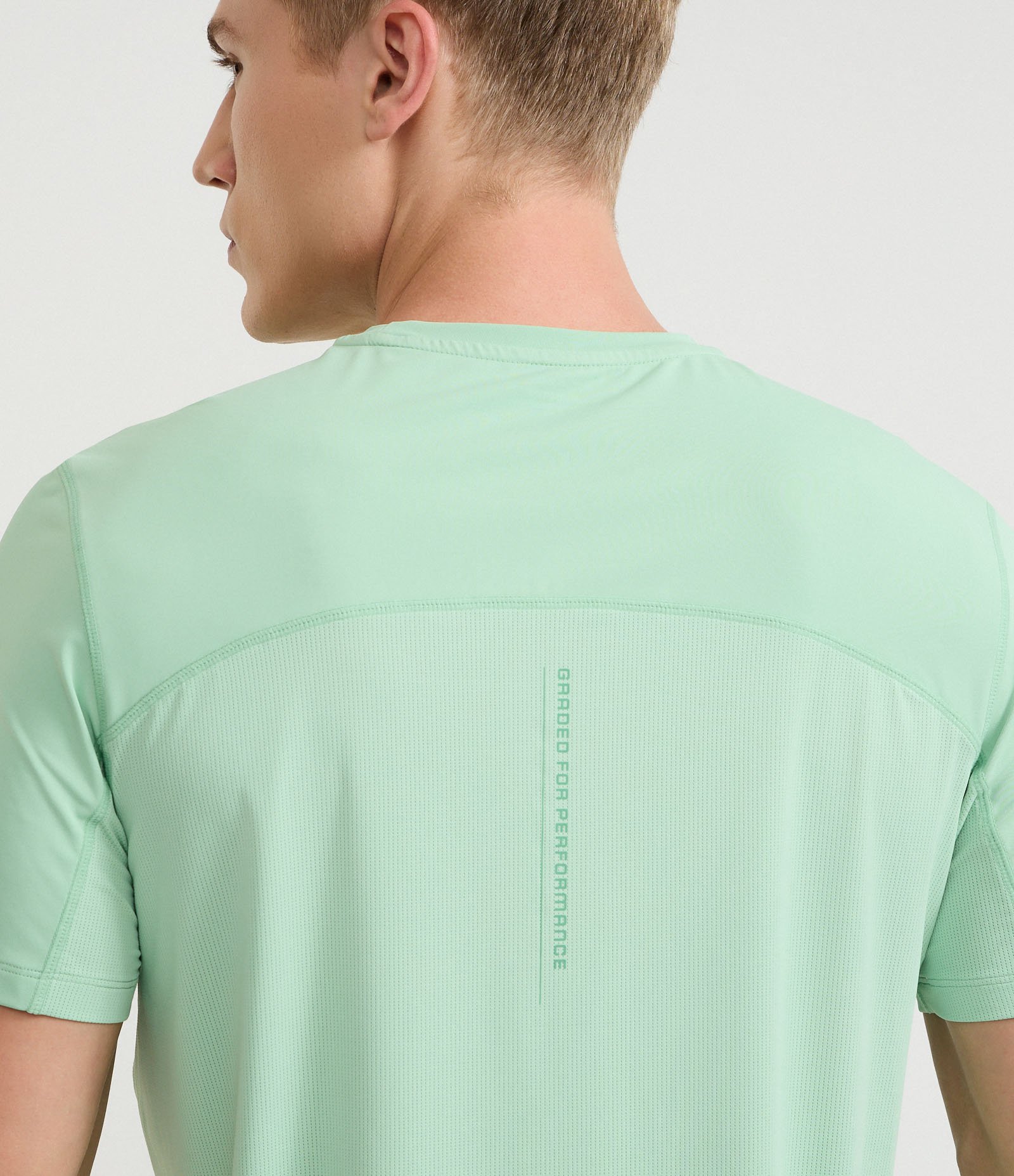 Camiseta Regular Esportiva com Tecnologia Dry Respirável Verde 3