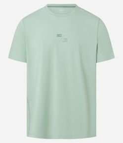 Camiseta Regular Esportiva com Tecnologia Dry Respirável