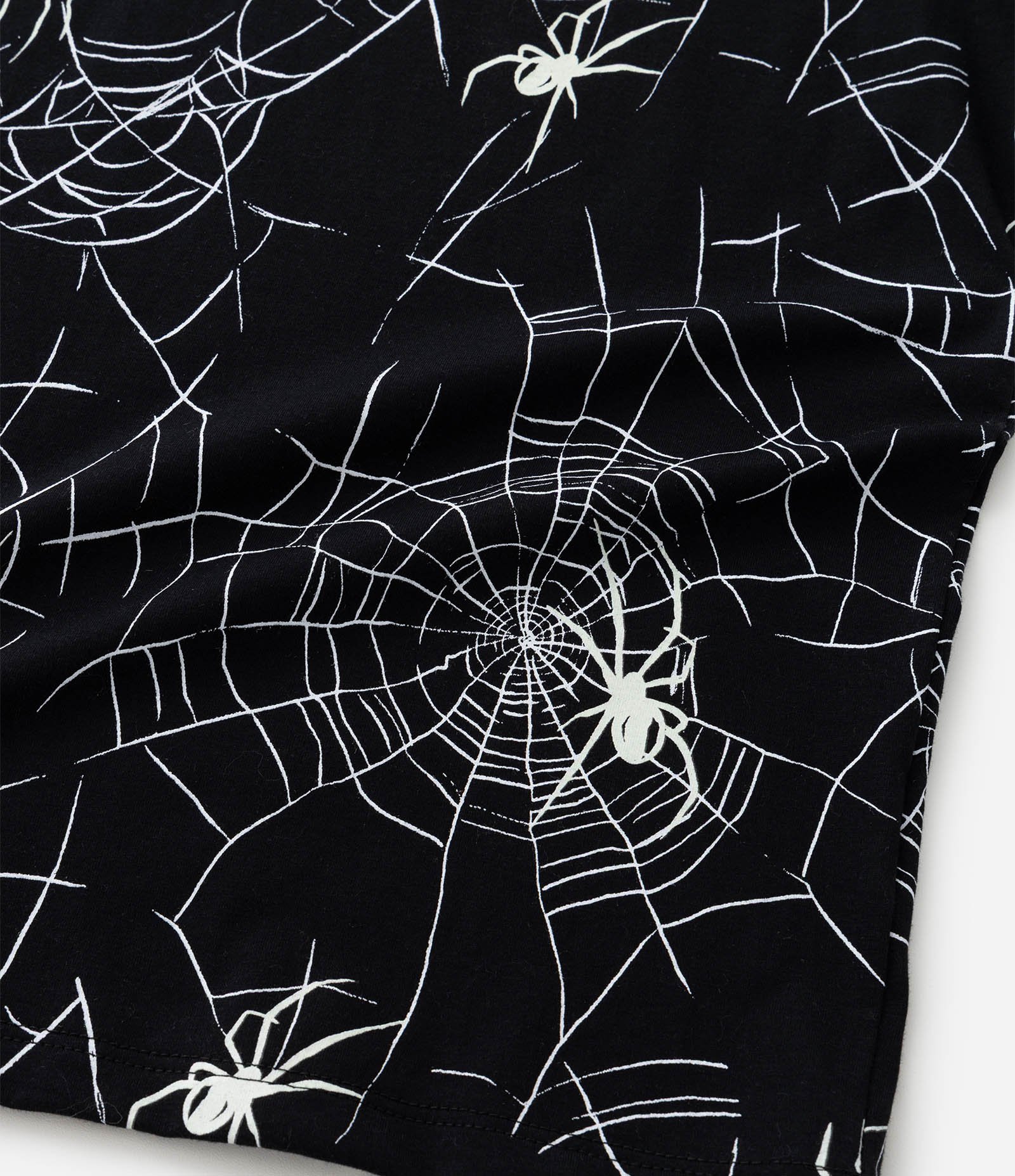 Camiseta Infantil com Estampa Teias de Aranha - Tam  5 a 14 Anos Preto 5
