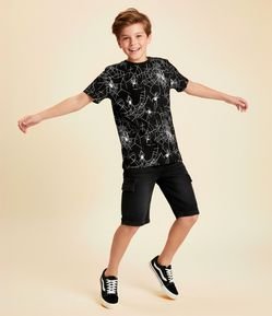 Camiseta Infantil com Estampa Teias de Aranha - Tam  5 a 14 Anos