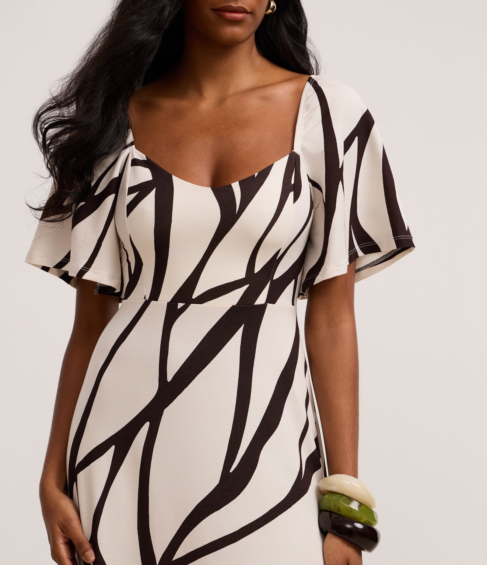 Vestido Godê Midi em Viscose com Estampa Abstrata Off White 4