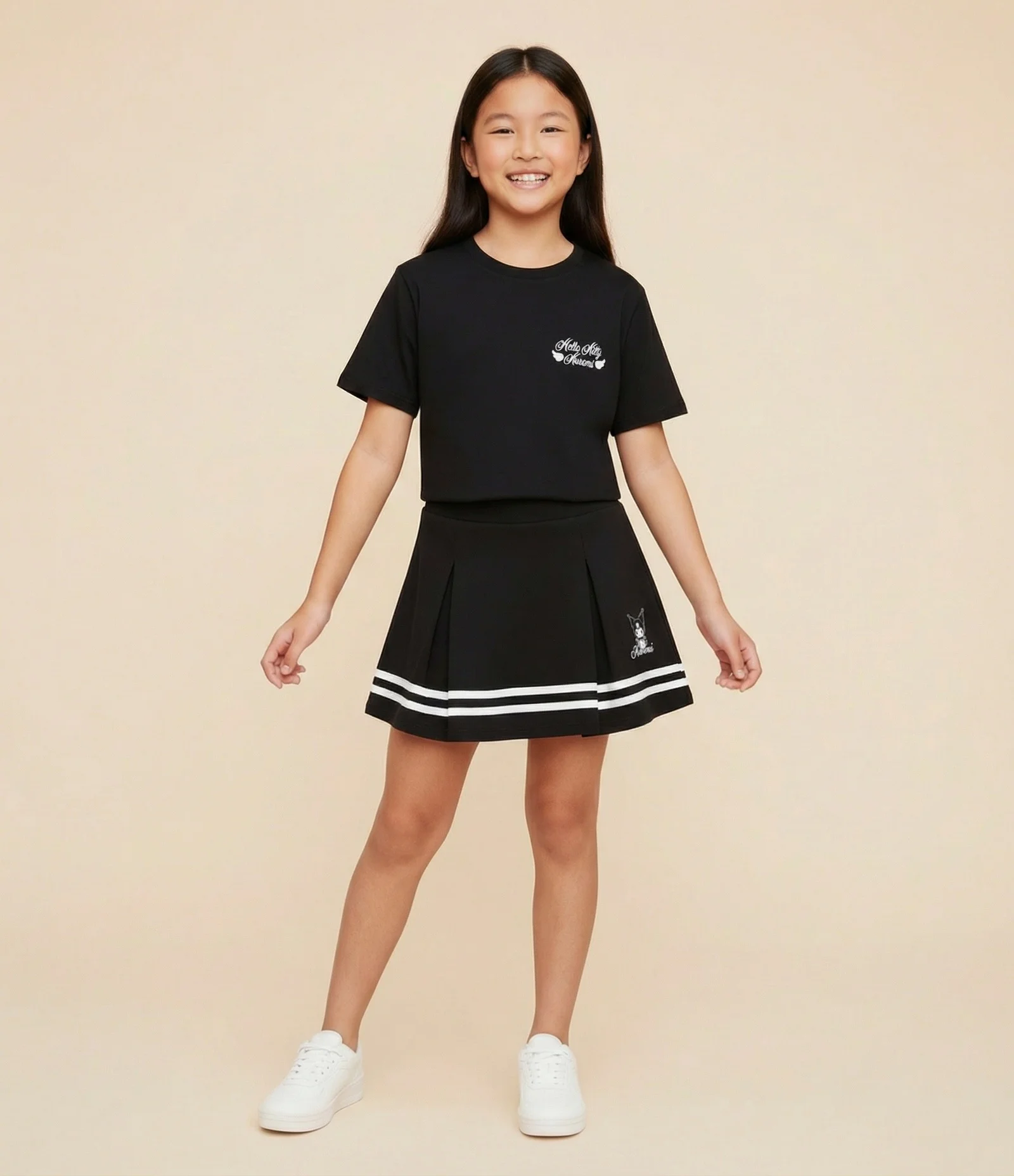 Camiseta Relaxed Infantil com Estampa e Lettering Hello Kitty e Kuromi - Tam 5 a 14 Anos Preto 1