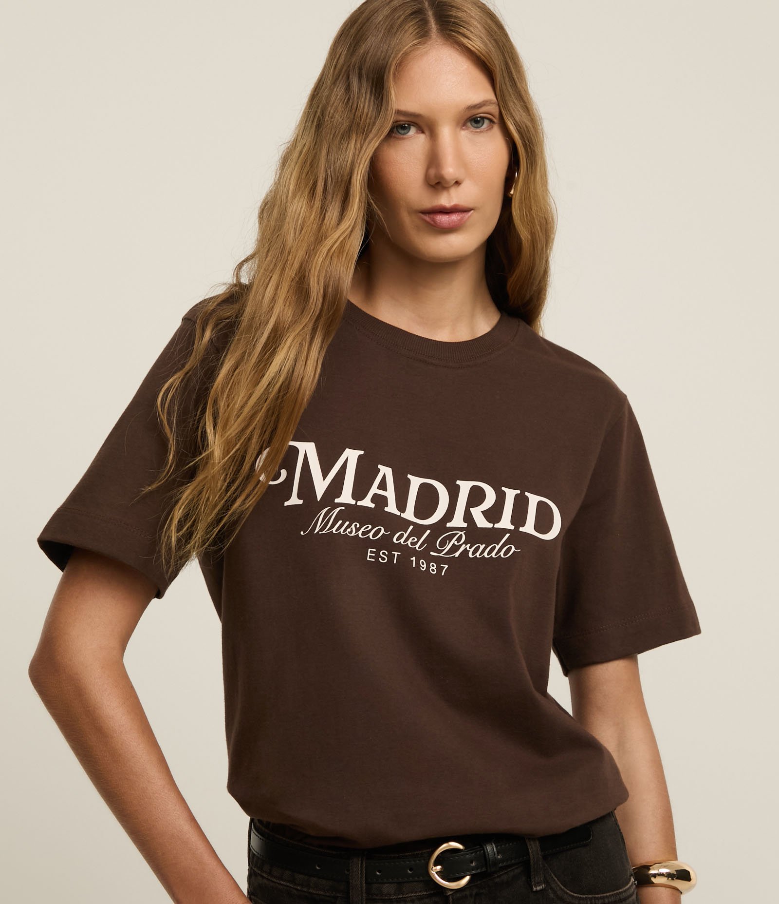 Camiseta em Algodão com Lettering Madrid Marrom 2