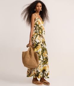 Blusa em Viscose com Alças Finas e Estampa Floral