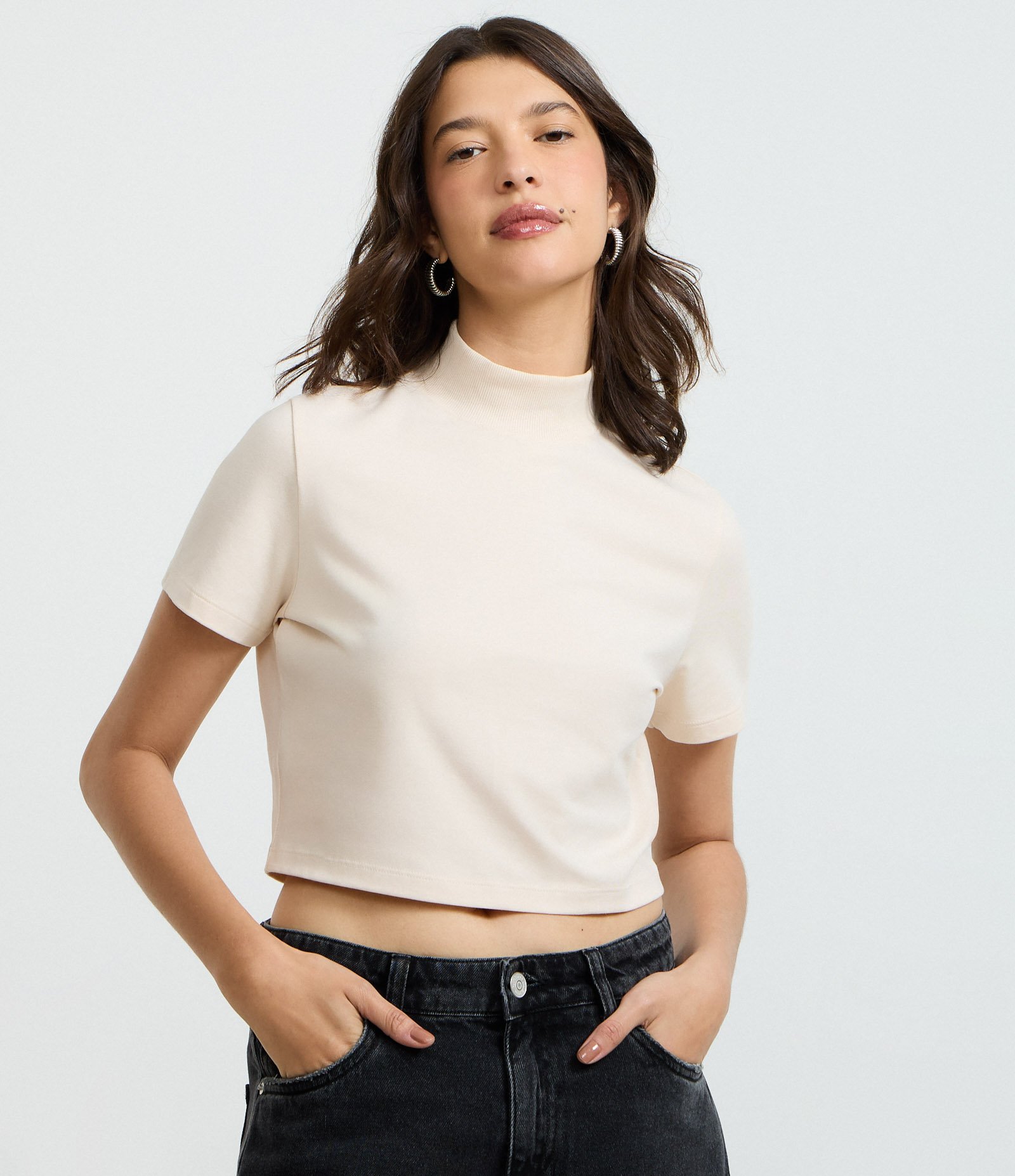 Blusa T-Shirt Cropped em Algodão Peruano com Gola Altinha Branco 1