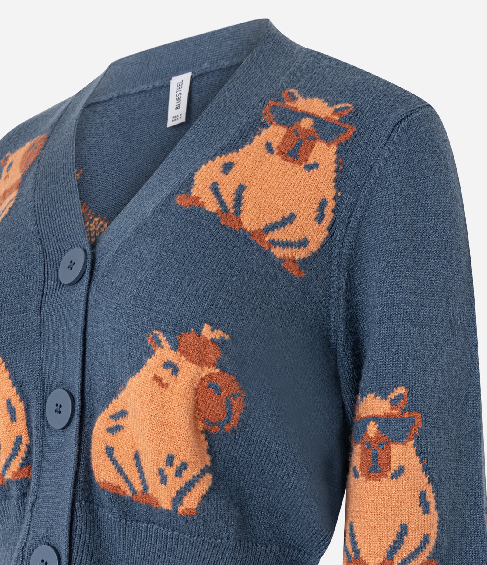 Cardigan em Jacquard com Estampa de Capivaras Bering Sea 2