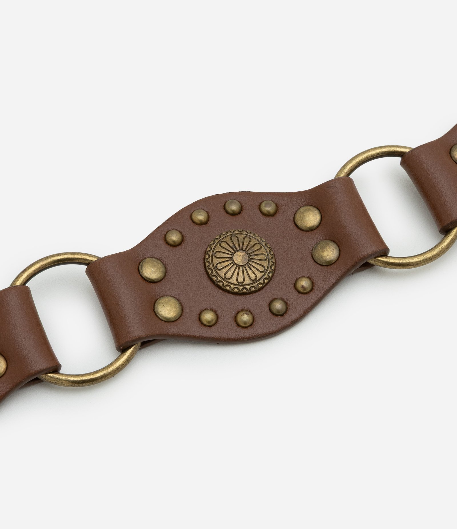 Cinto Western Largo em PU com Tachas e Fivela Redonda Marrom 2