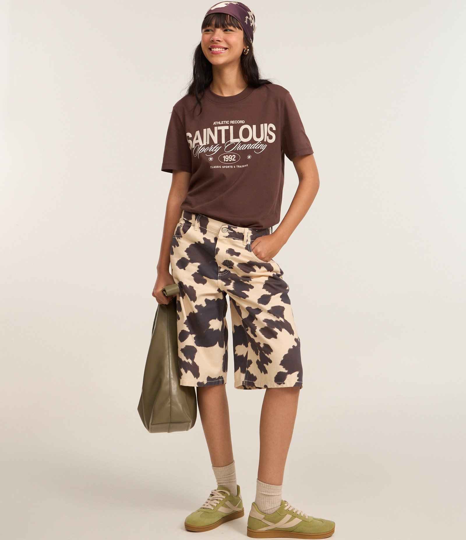 Camiseta Alongada em Algodão com Lettering Saint Louis Marrom 3