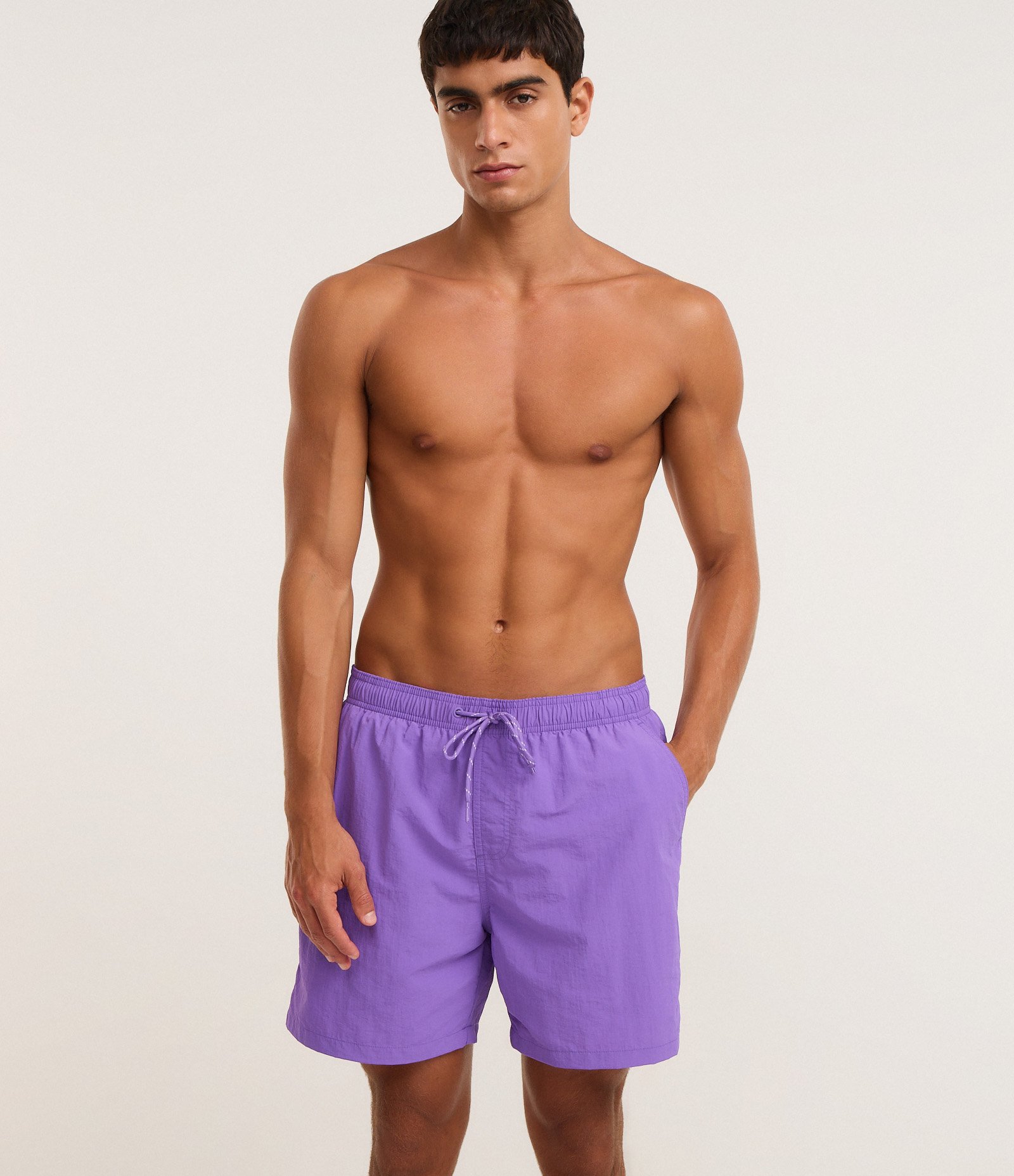 Bermuda de Banho Básica em Microfibra com Cós Elástico e Cordão Roxo 6