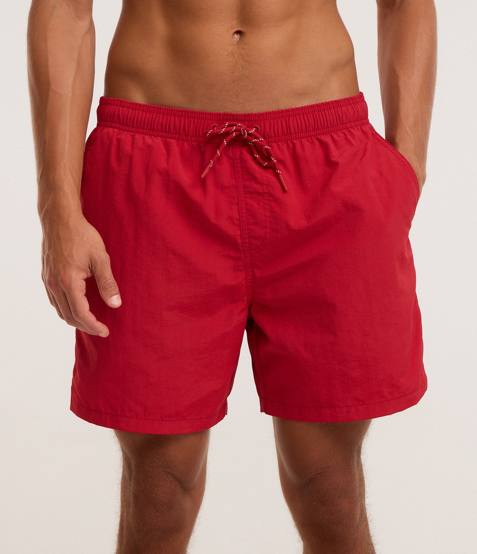 Bermuda de Banho Básica em Microfibra com Cós Elástico e Cordão Vermelho 5