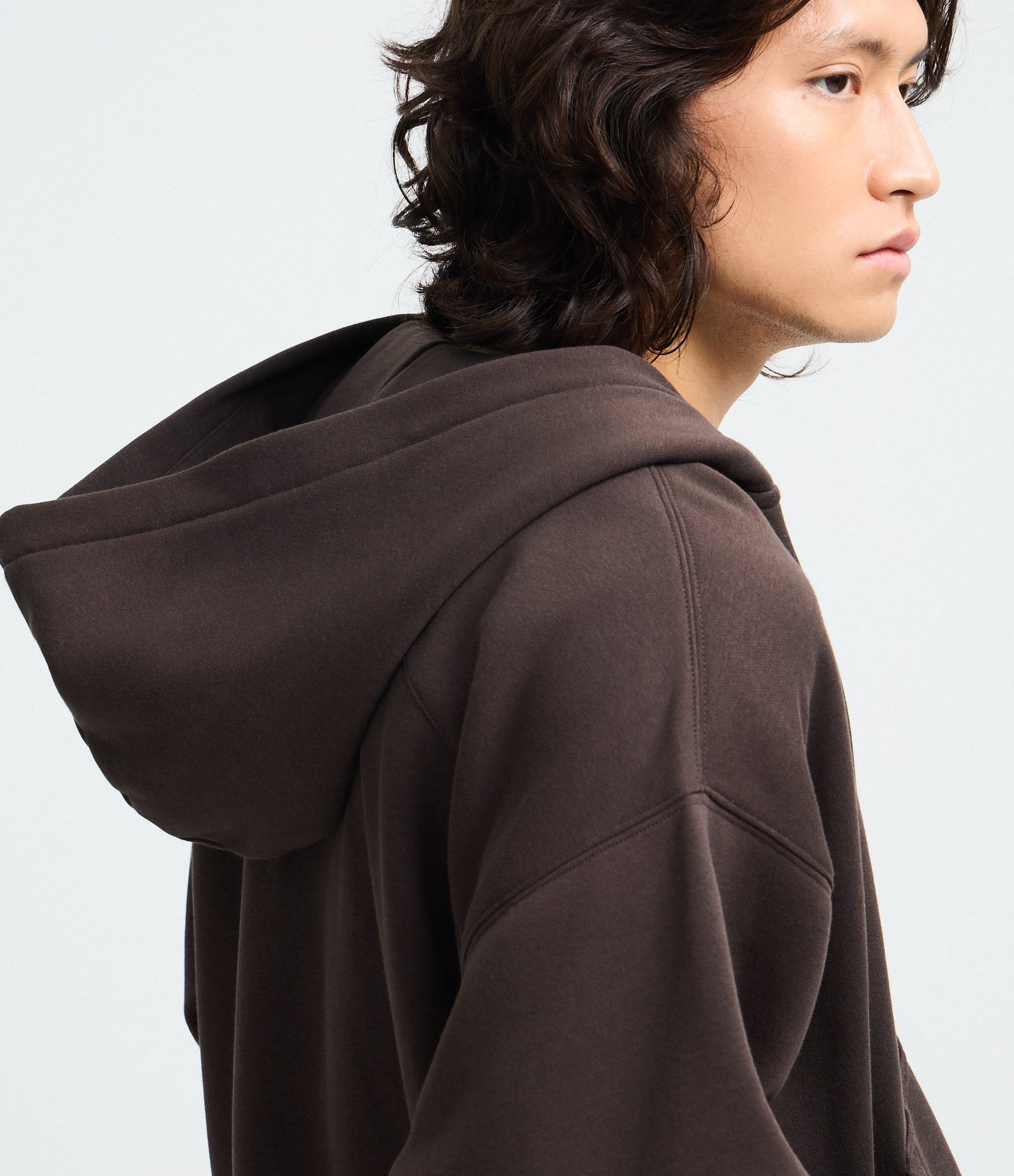 Casaco Boxy em Moletom com Felpa Liso Marrom 3