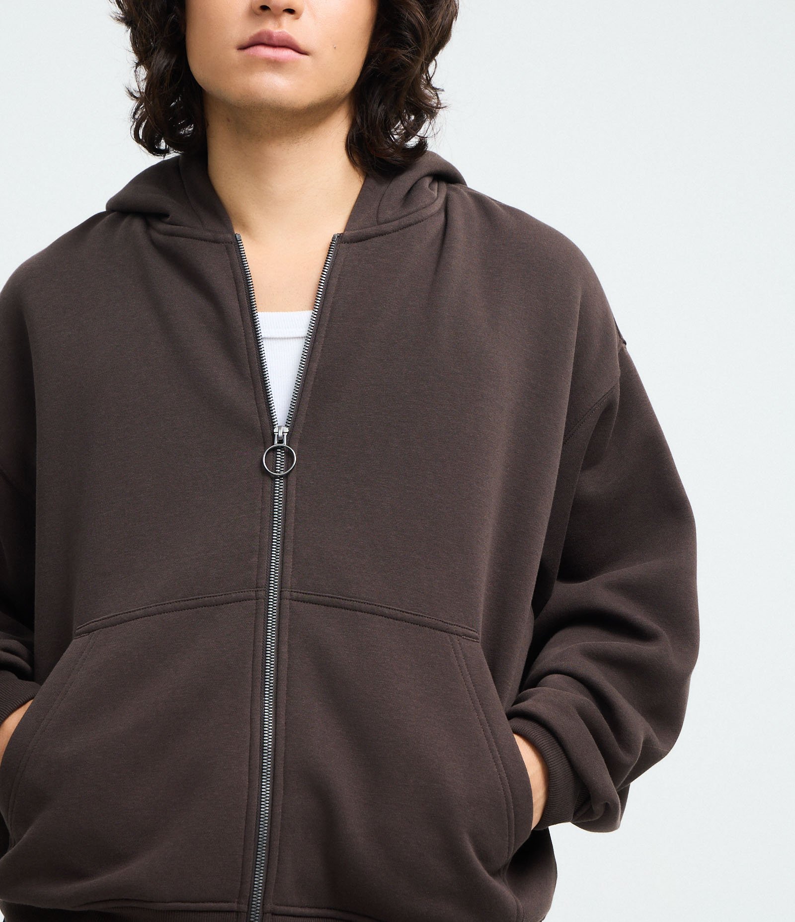 Casaco Boxy em Moletom com Felpa Liso Marrom 4