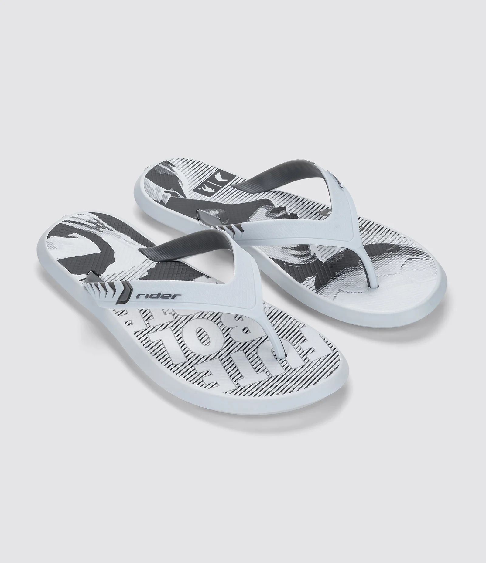 Chinelo de Tiras com Estampa de Futebol Ronaldinho Gaúcho Rider Branco 1