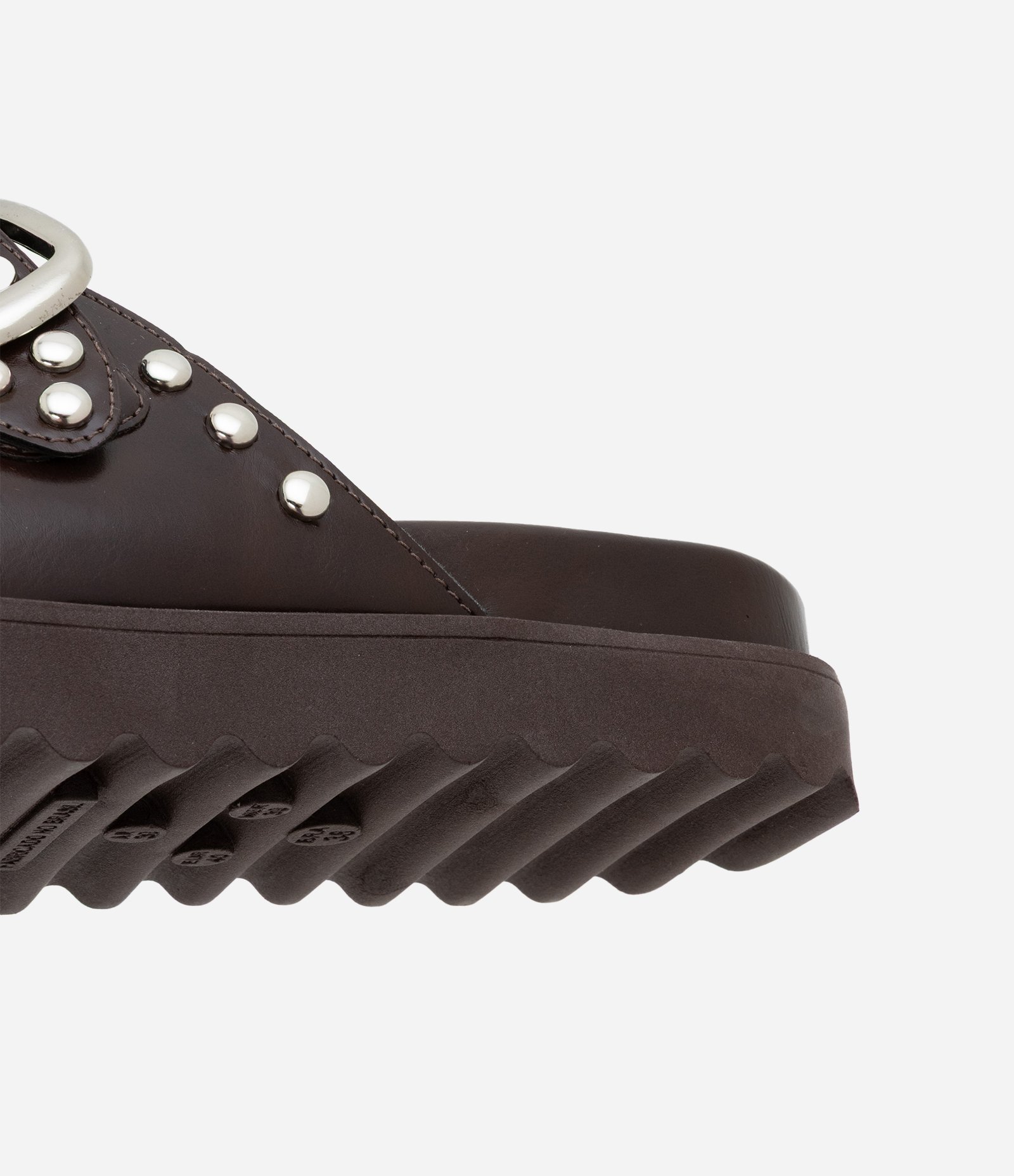 Sandália Rasteira Flatform Sport com Fivelas e Multi Esferas Marrom 4