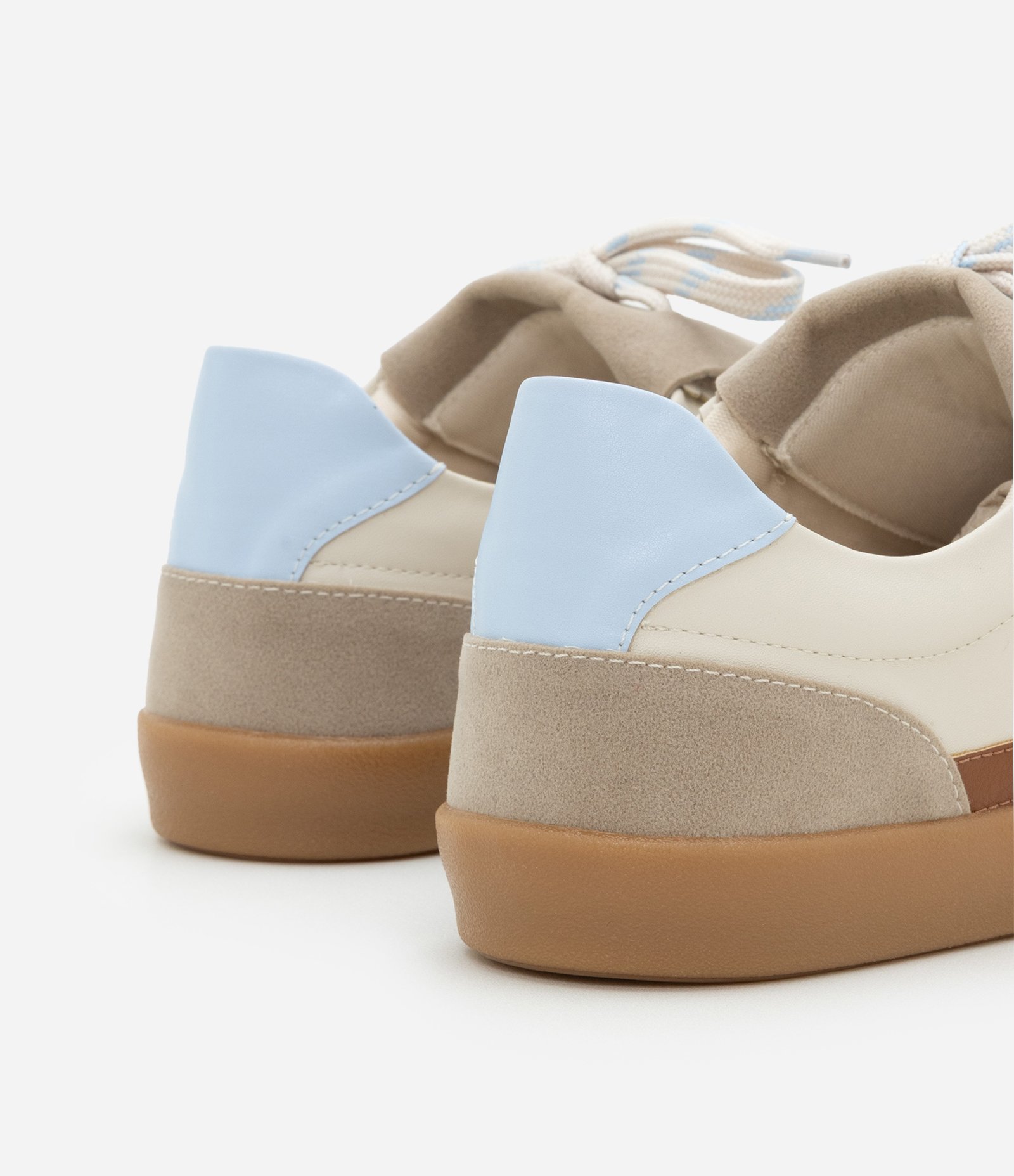Tênis Chuteira com Lingueta e Cadarço Contrastante Off White/Marrom/Azul 5