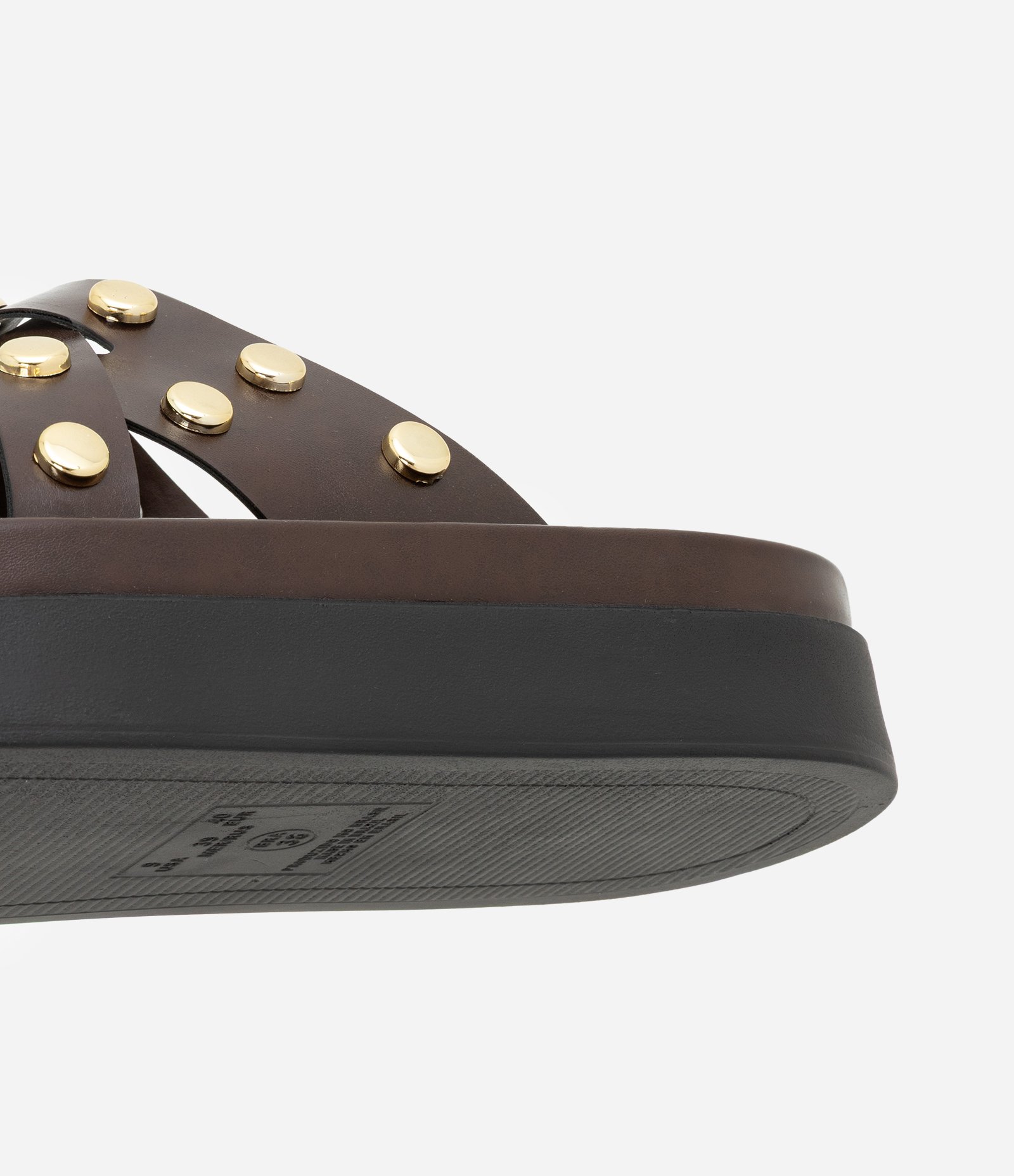 Sandália Rasteira Flatform com Tachinhas Marrom 4