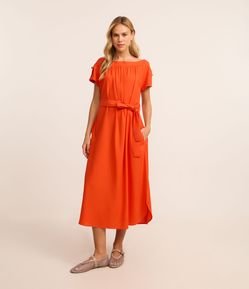 Vestido New Midi com Linho Ombro a Ombro e Cinto de Amarração