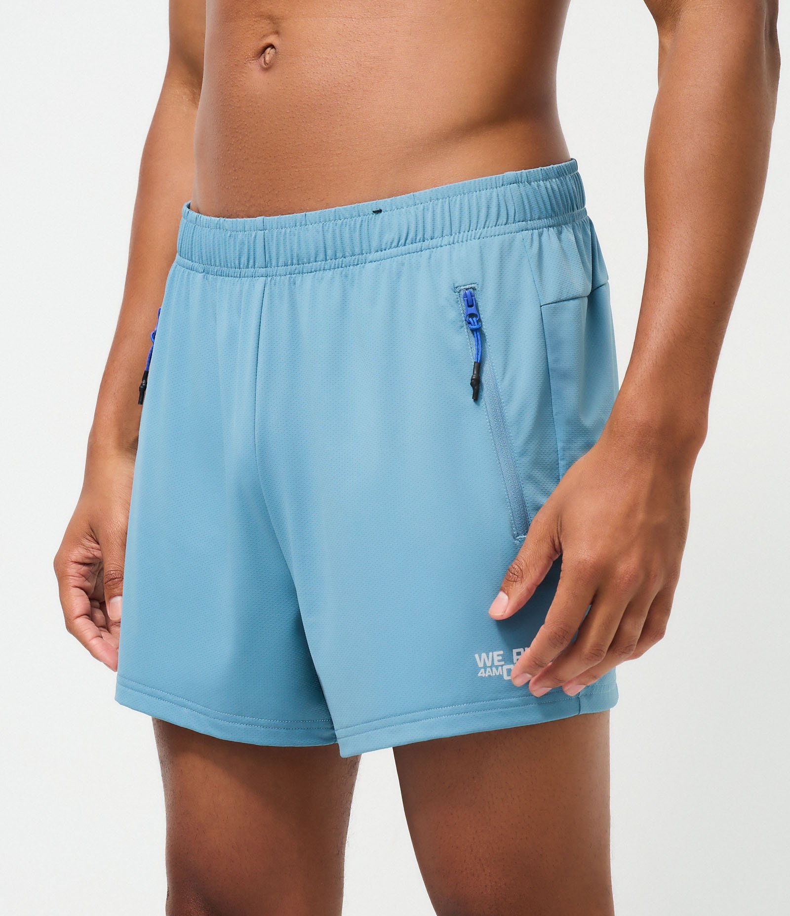 Bermuda Esportiva com Tecnologia Dry e Estampa Localizada Azul 2