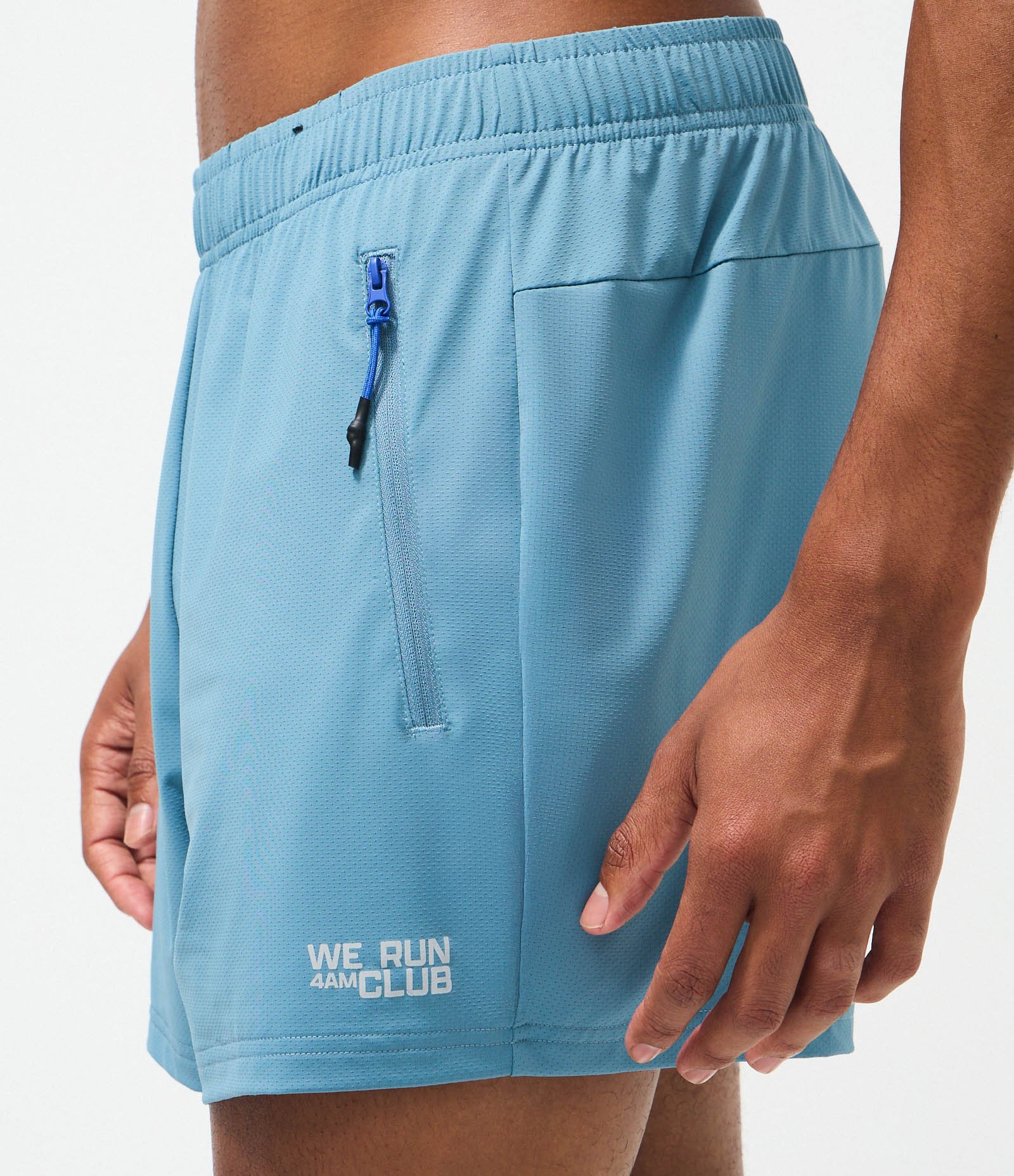 Bermuda Esportiva com Tecnologia Dry e Estampa Localizada Azul 3