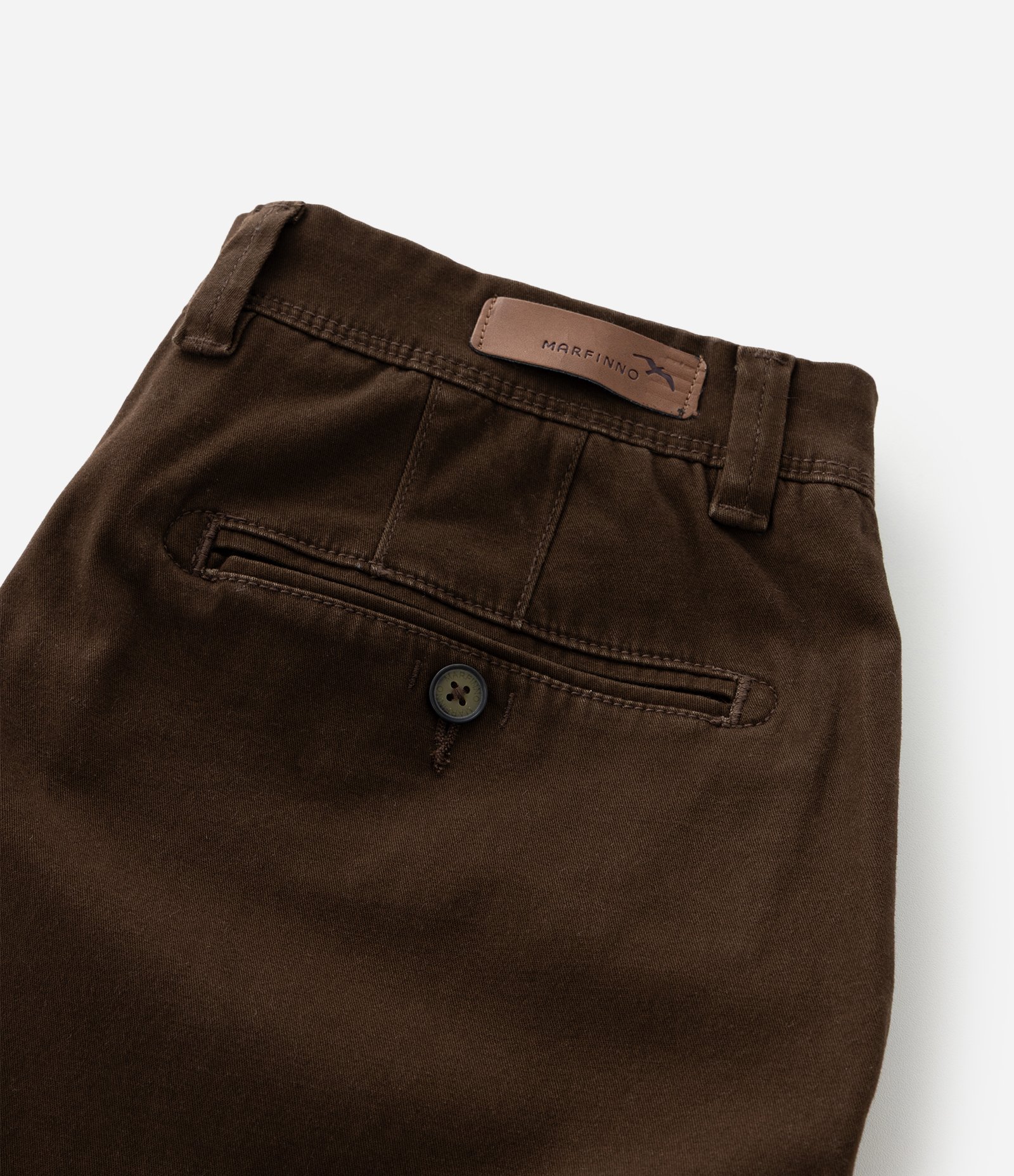 Bermuda Slim em Sarja com Elastano Marrom Intenso 5