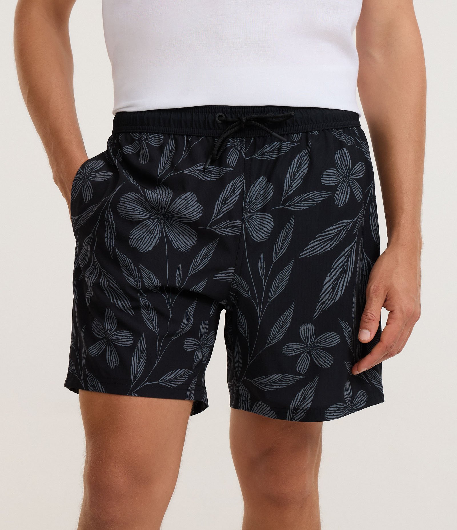 Bermuda de Banho em Microfibra com Estampa Floral Preto 2