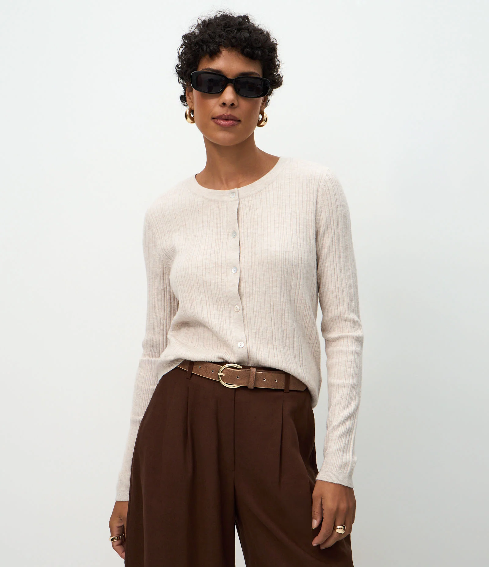 Cardigan Básico Ajustado em Tricô Canelado Bege 1