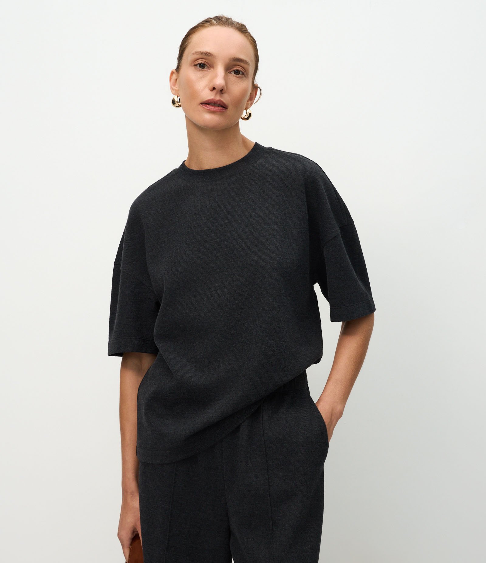 Blusa Moletom Oversized com Manga Curta Cinza Chumbo 1
