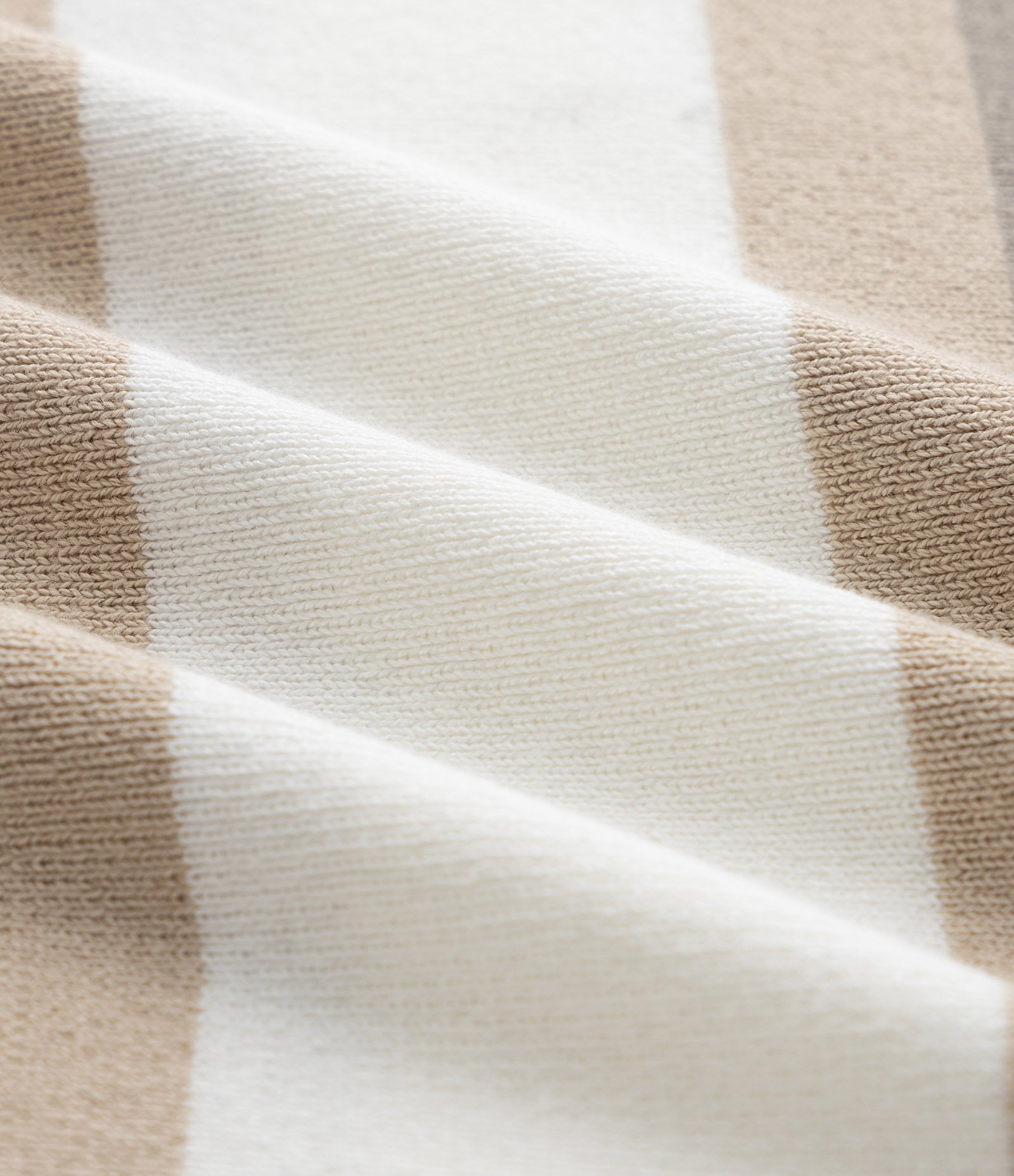 Suéter Regular em Viscose com Bloco de Cores Cinza/Branco/Bege 5