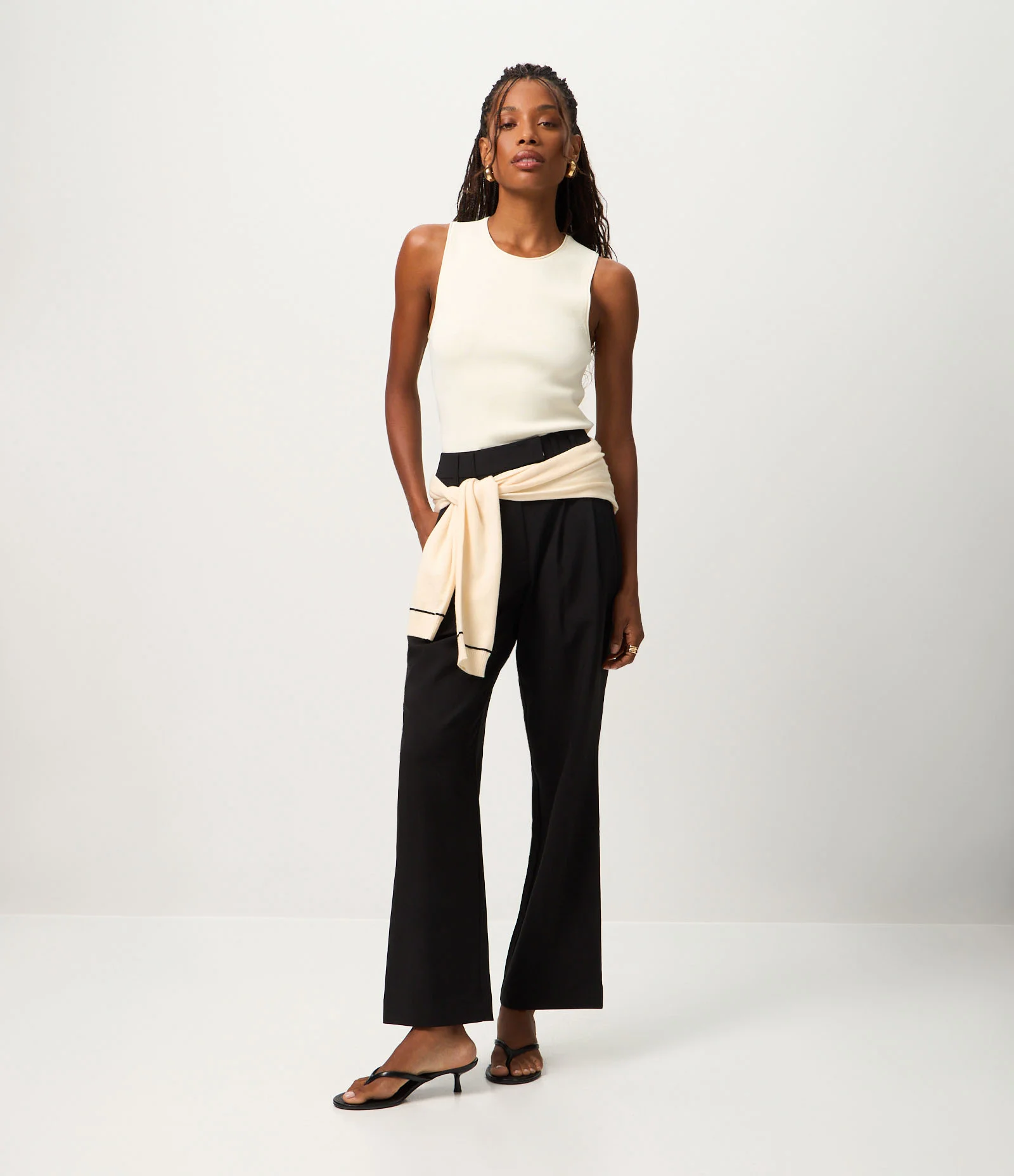 Blusa sem Manga em Tricô com Gola Redonda Branco 2