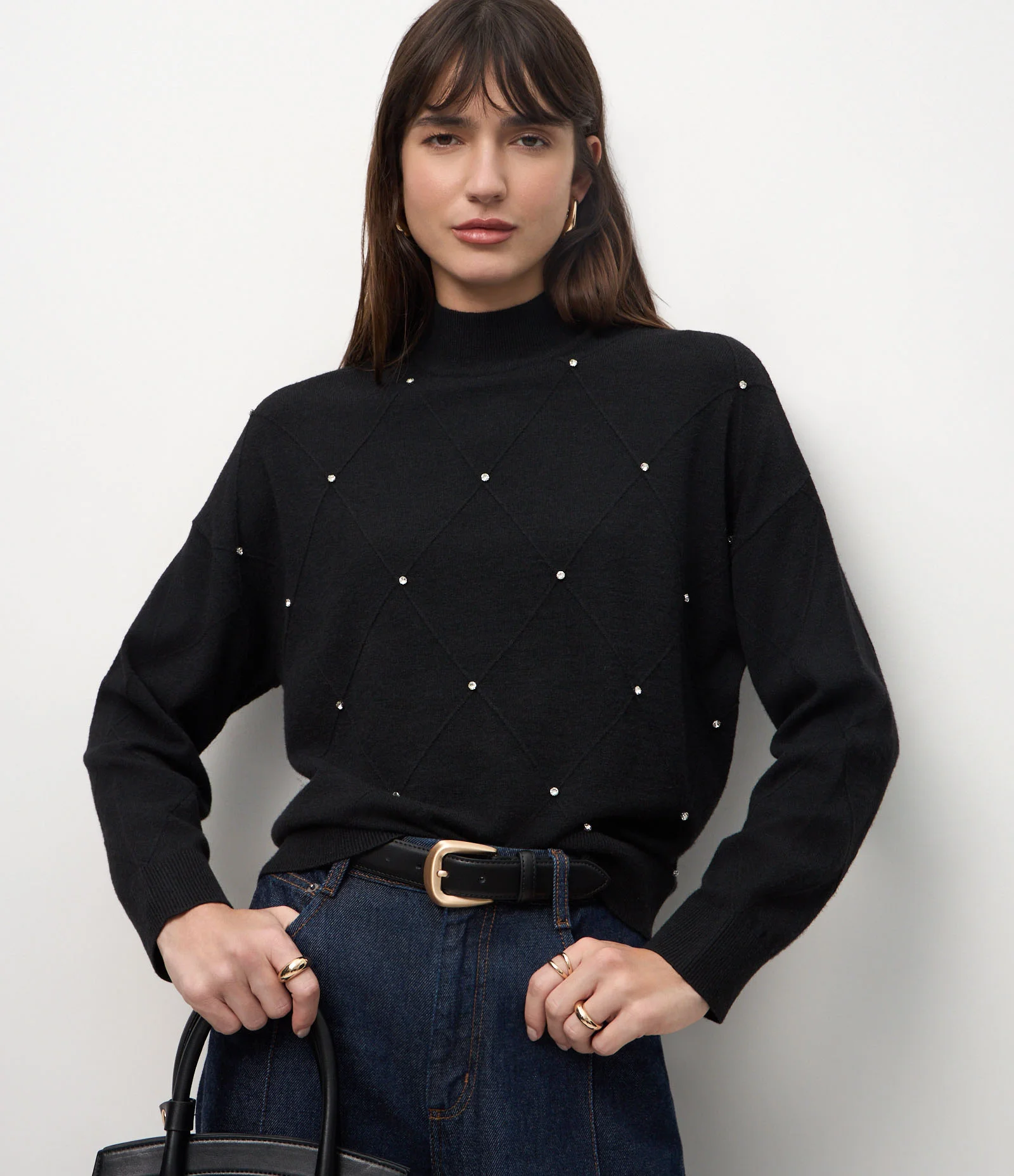 Suéter em Tricô com Golinha Média e Aplicação de Bolinhas Preto 1