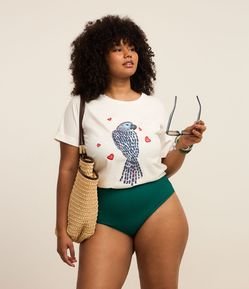 Camiseta em Algodão com Bordado de Arara com Manga Dobrada Curve & Plus size