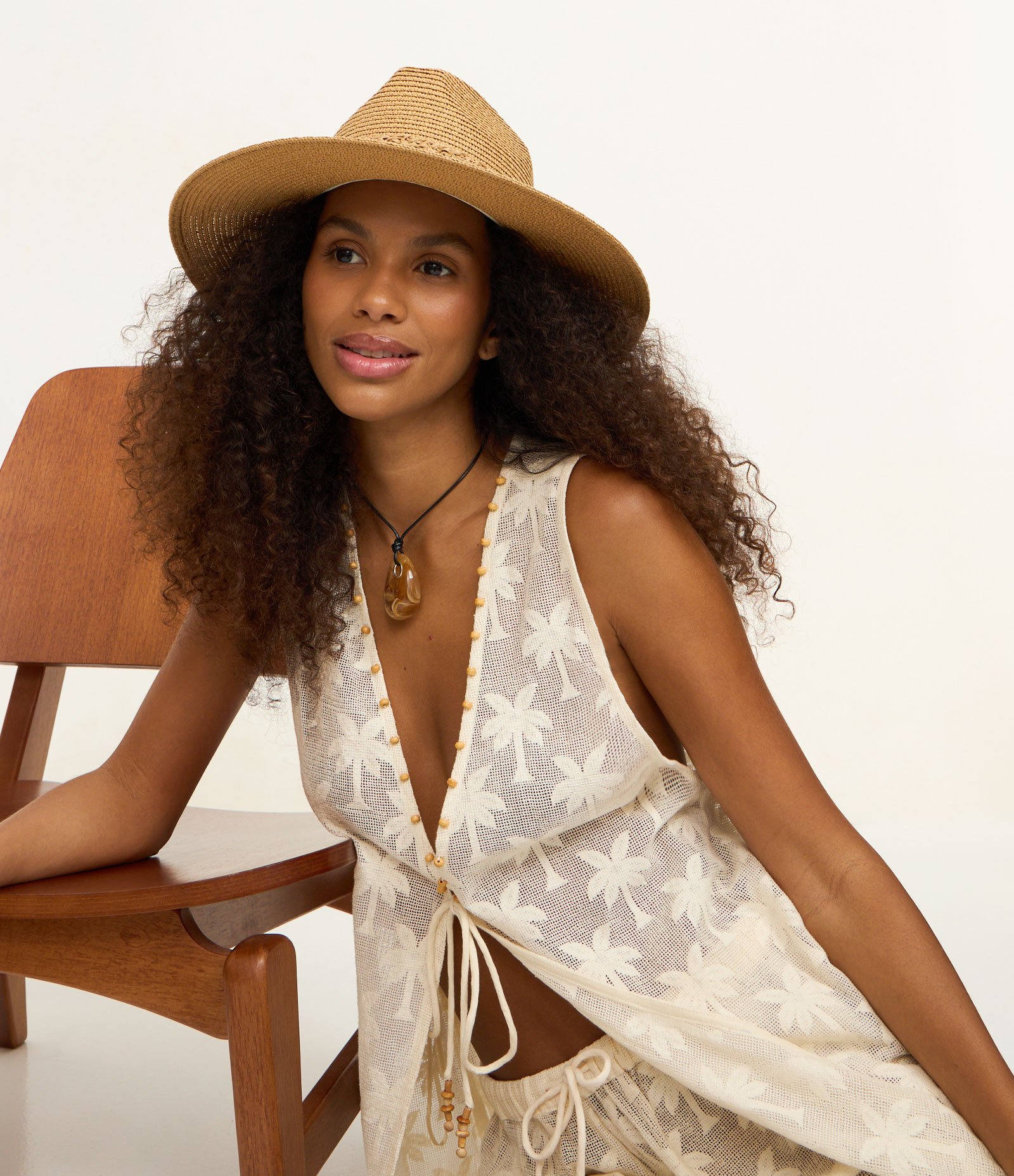 Chapéu de Palha com Faixa Trançada Bege 5