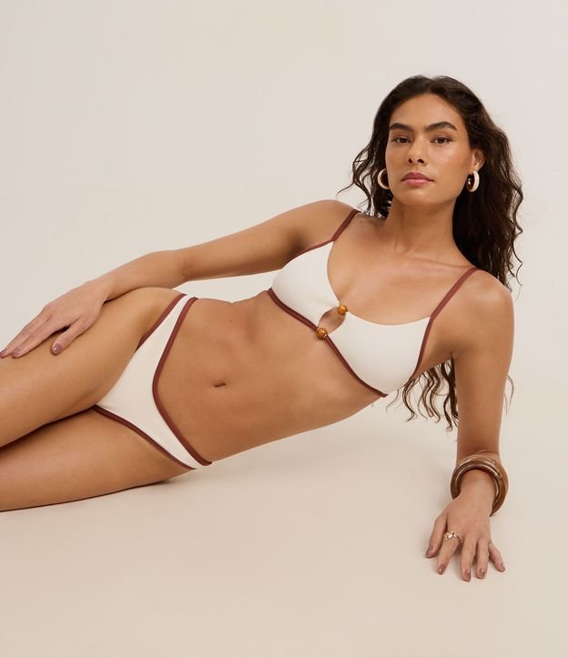 Biquíni Calcinha Asa Delta em Microfibra com Viés Contrastante